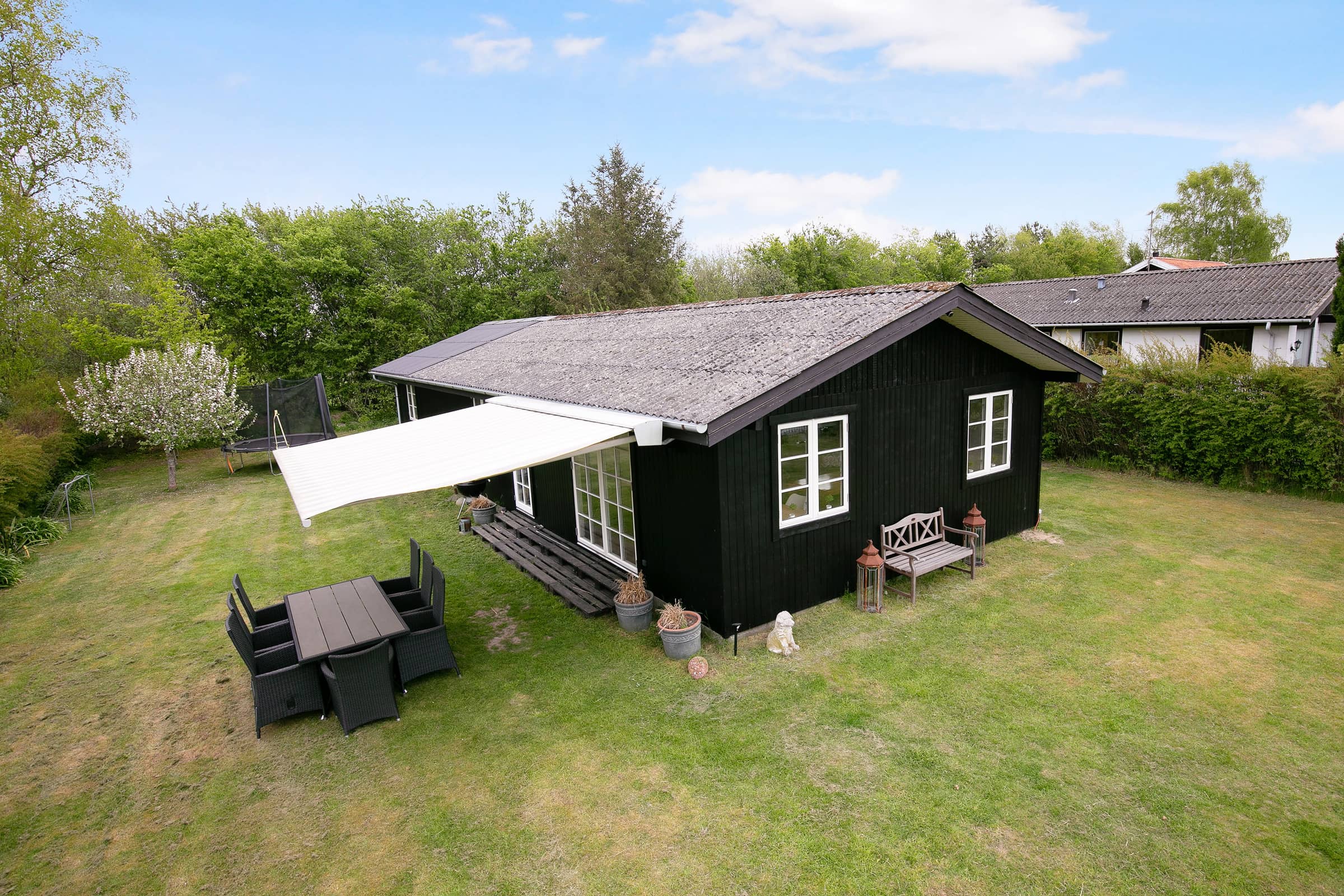 Dejligt sommerhus for familie og venner billede 3
