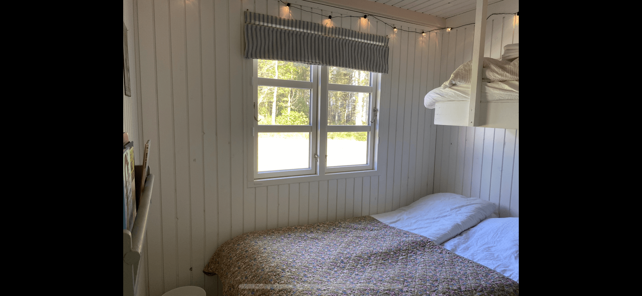 Idyllisk sommerhus i vandkanten billede 4