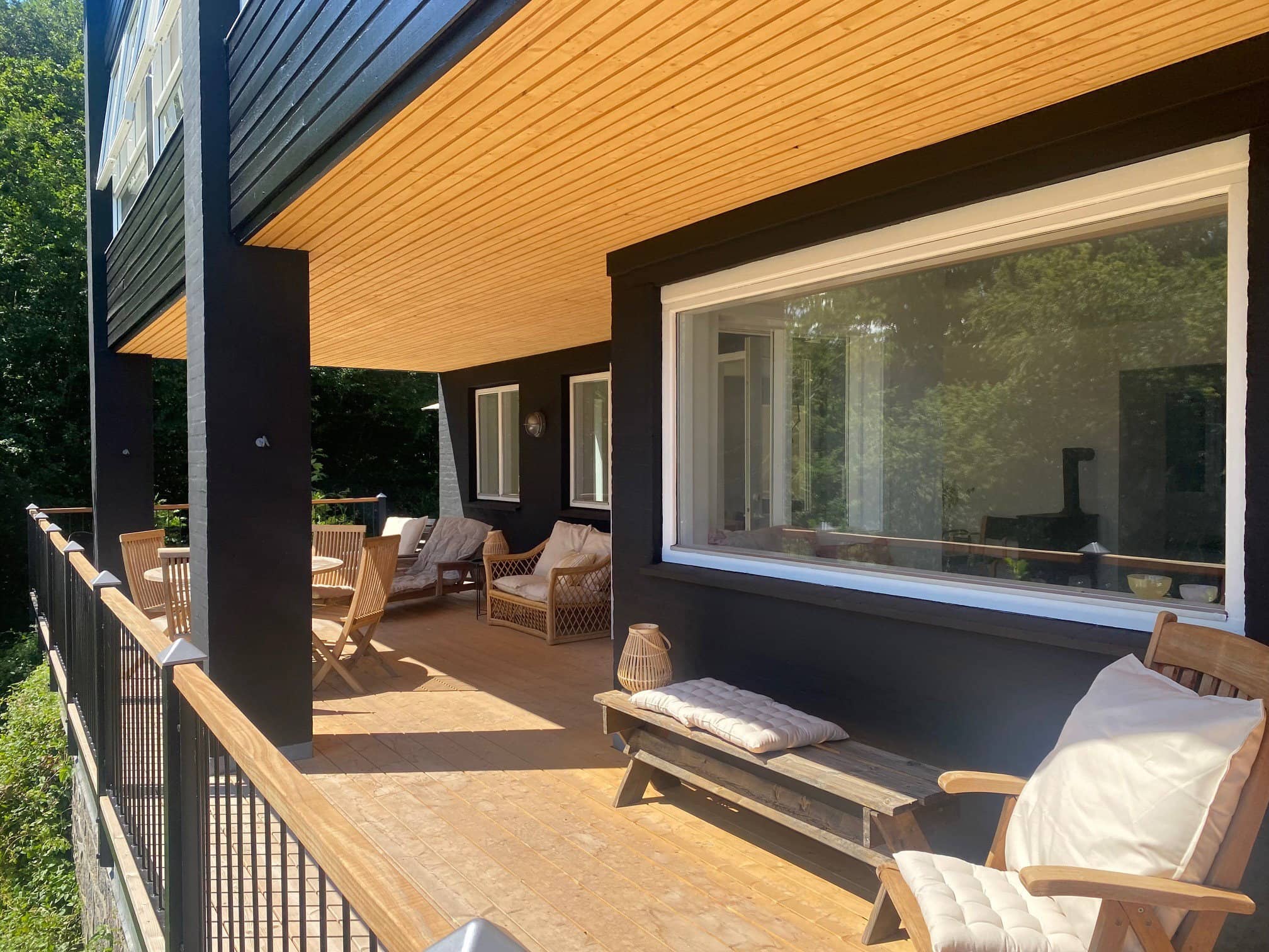 Moderne sommerhus med enestående havudsigt billede 4