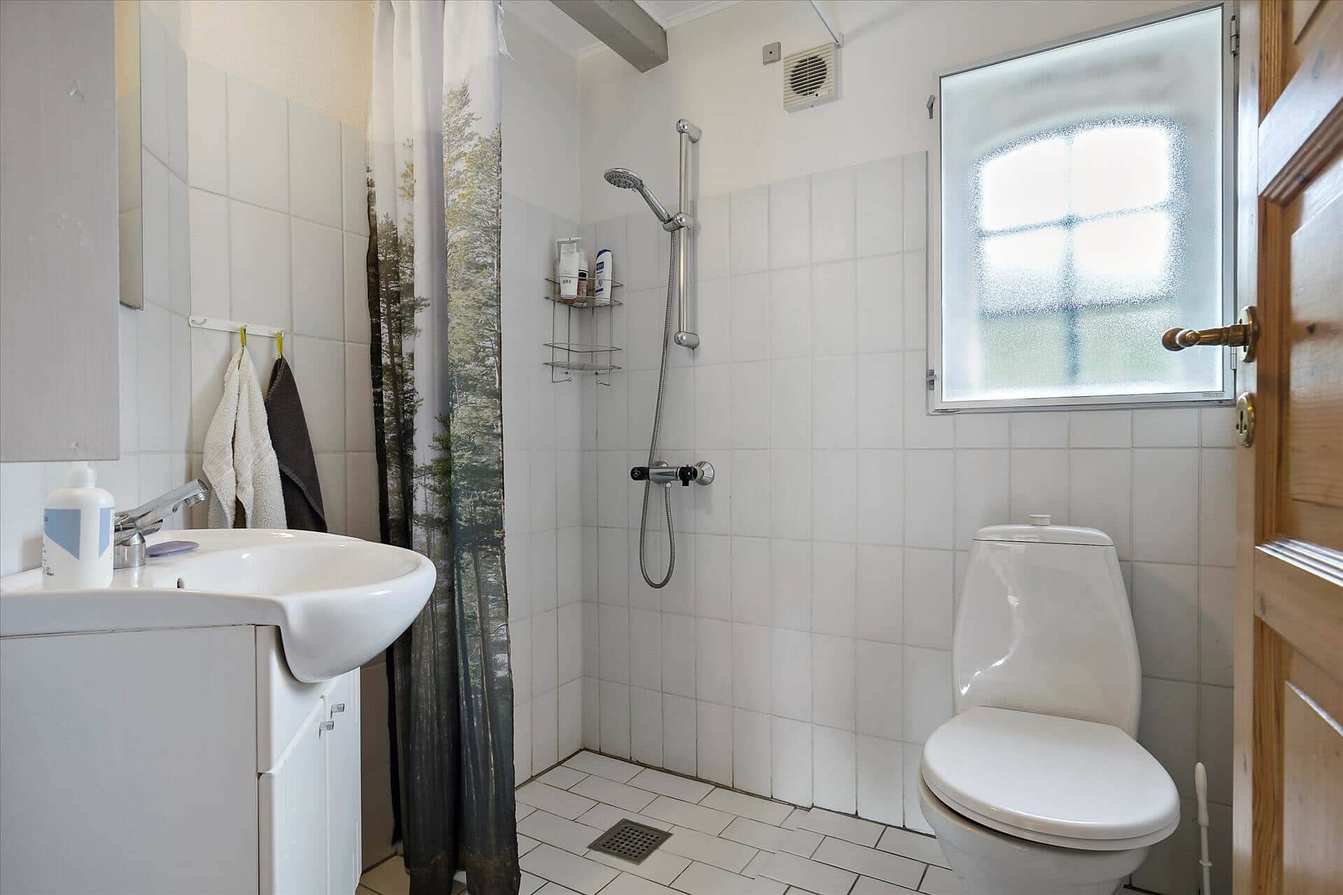 Ferielejlighed i fredelige omgivelser billede 5