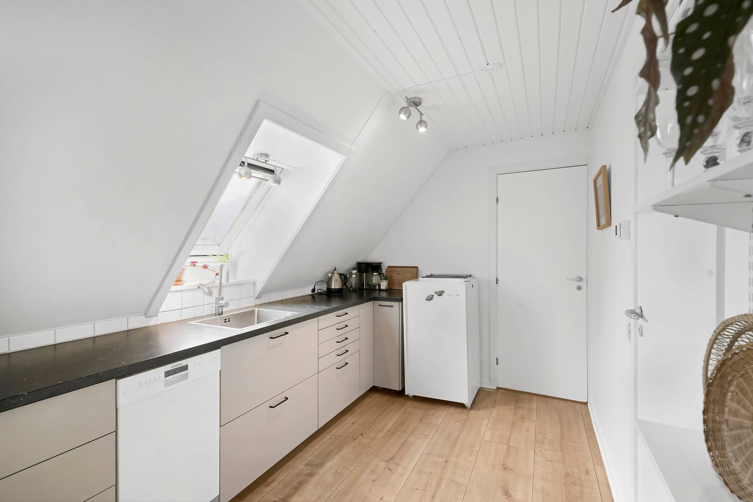Ferielejlighed på Bornholm med havudsigt billede 4