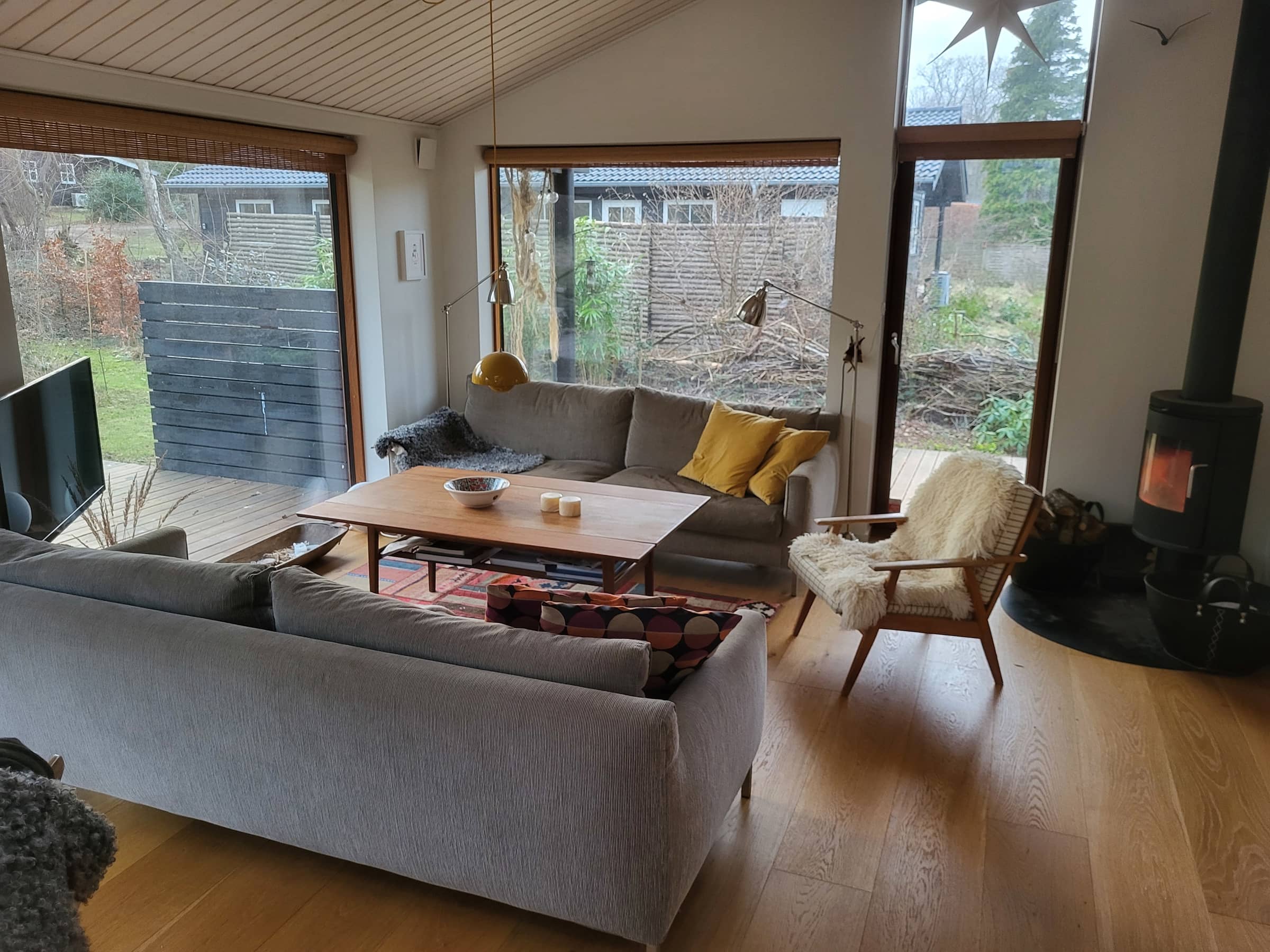Lækkert sommerhus med shelter og natur billede 5