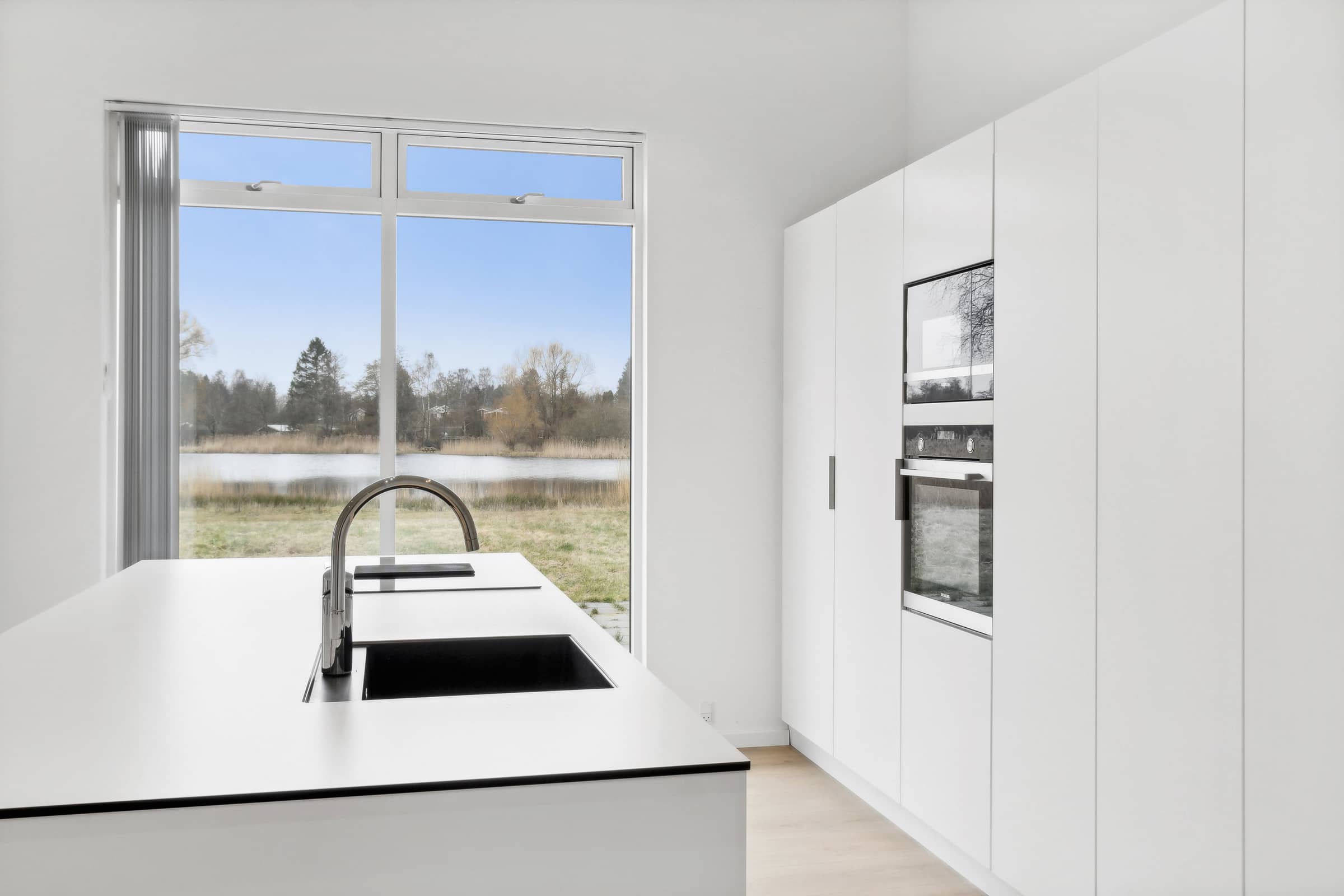 Helt nyt og moderne sommerhus i Kulhuse billede 2