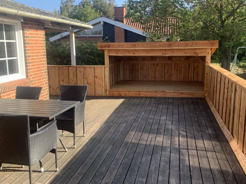 Skønt sommerhus med shelter og vandudsigt billede 2