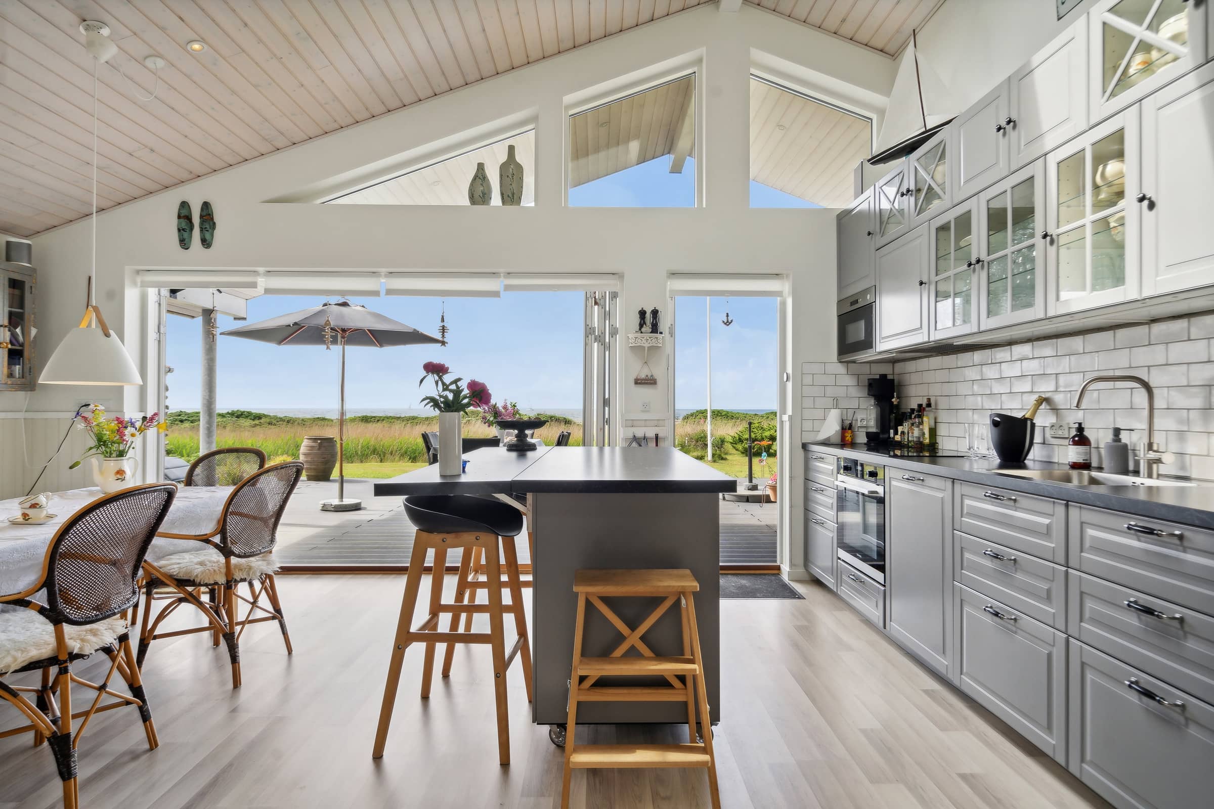Fantastisk sommerhus med havudsigt  billede 4