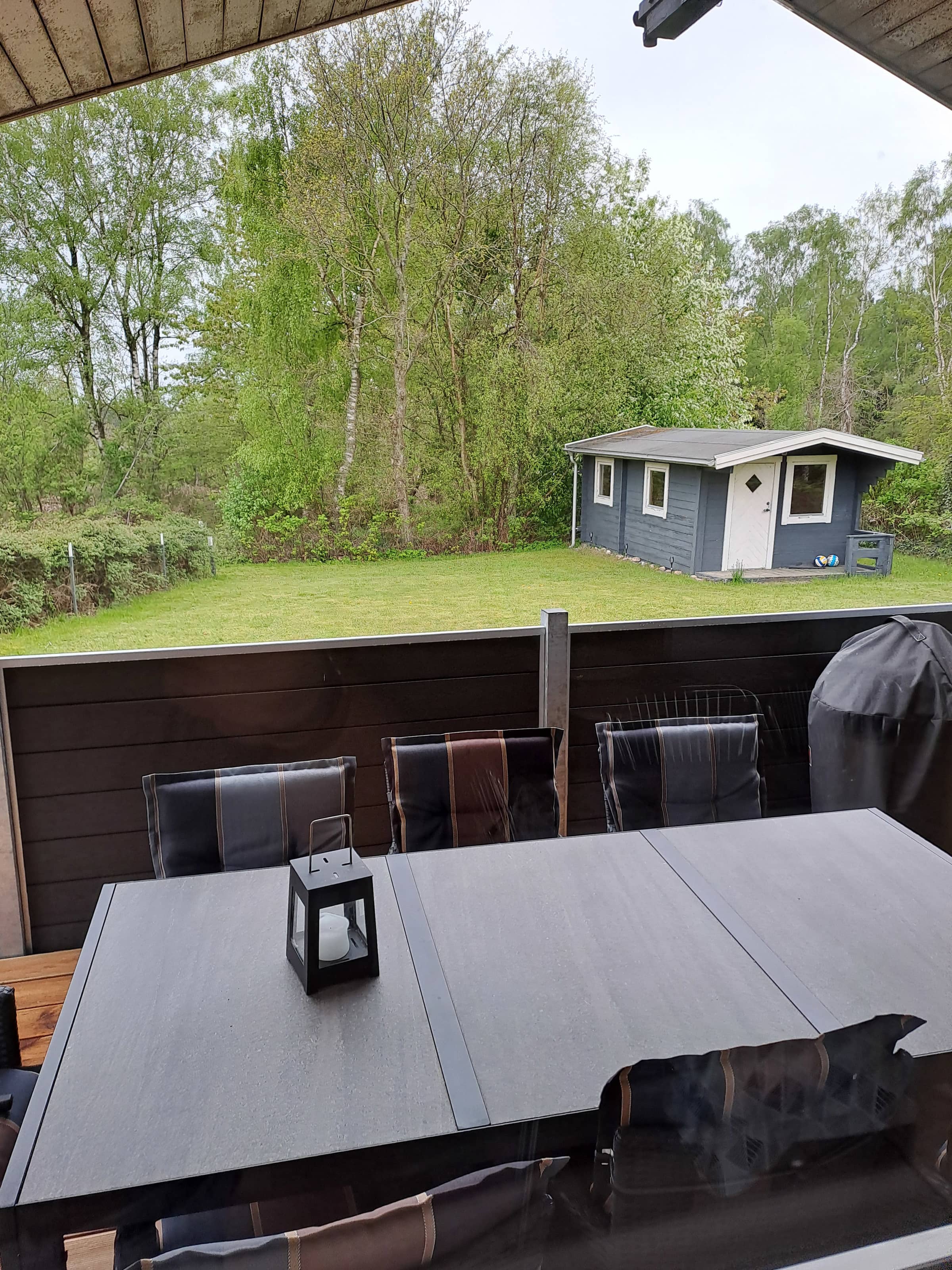 Hyggeligt sommerhus i rolige omgivelser. billede 3