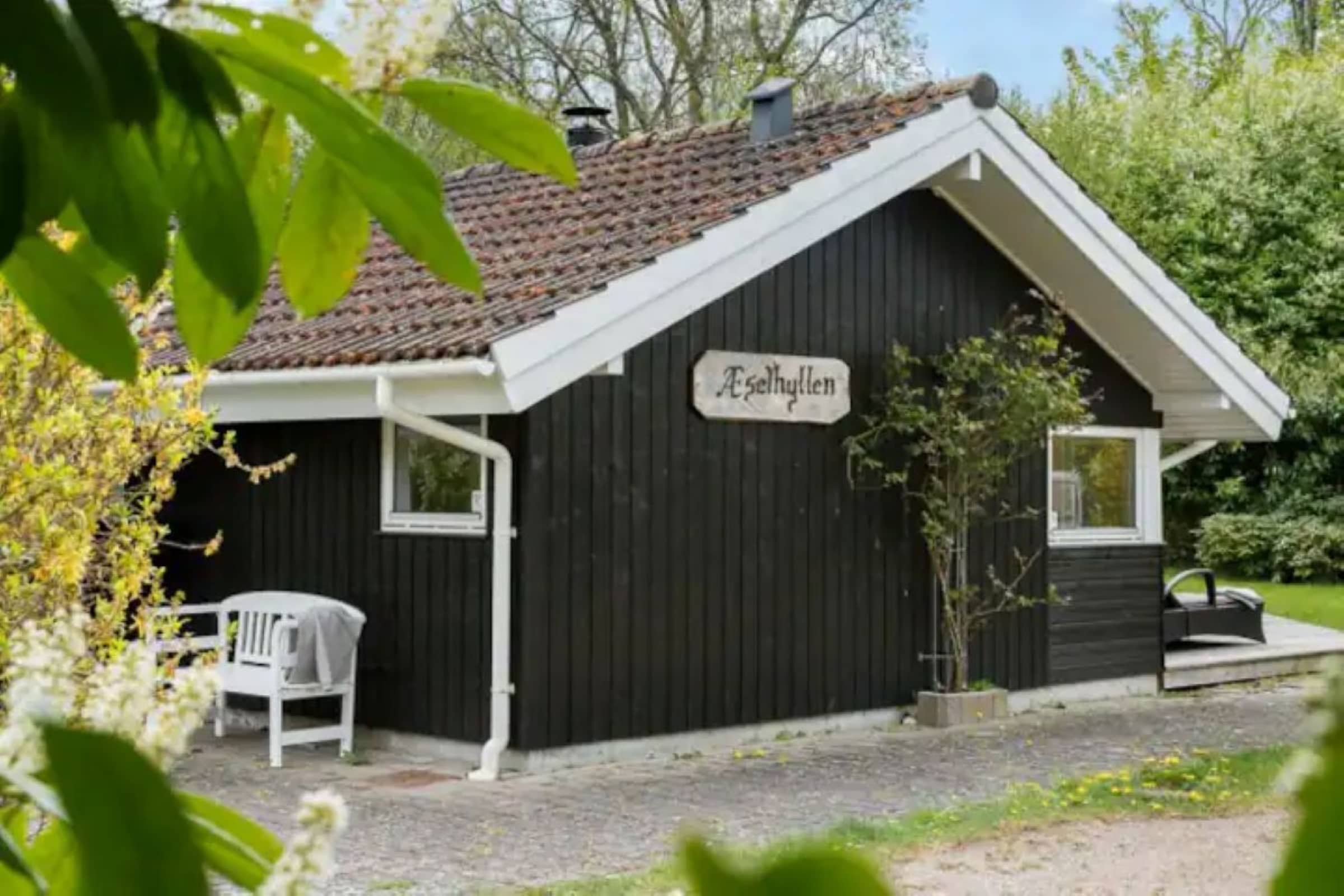 Hyggeligt sommerhus kun 200 m. fra stranden billede 3