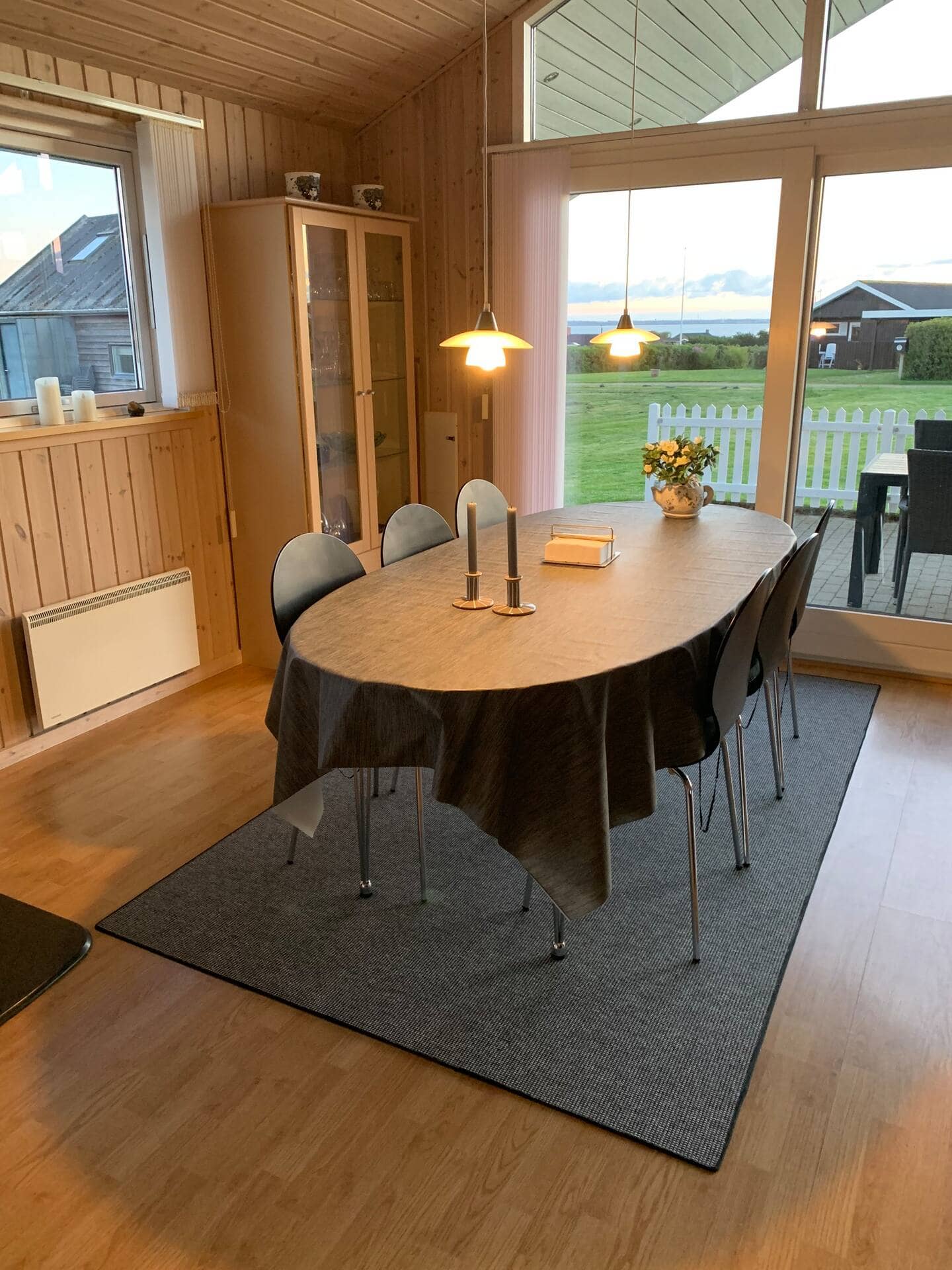 Stort familiehus med smuk udsigt over Venø bugt billede 5