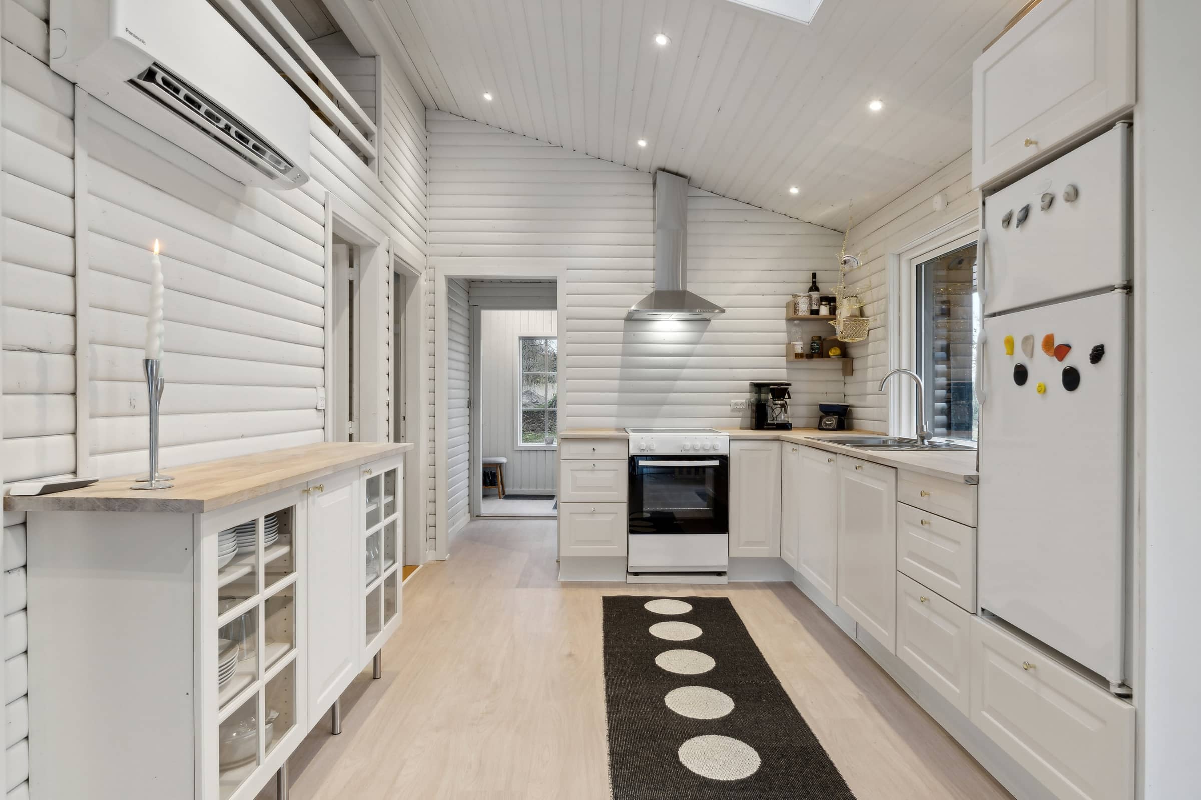 Hyggeligt sommerhus med god beliggenhed billede 4