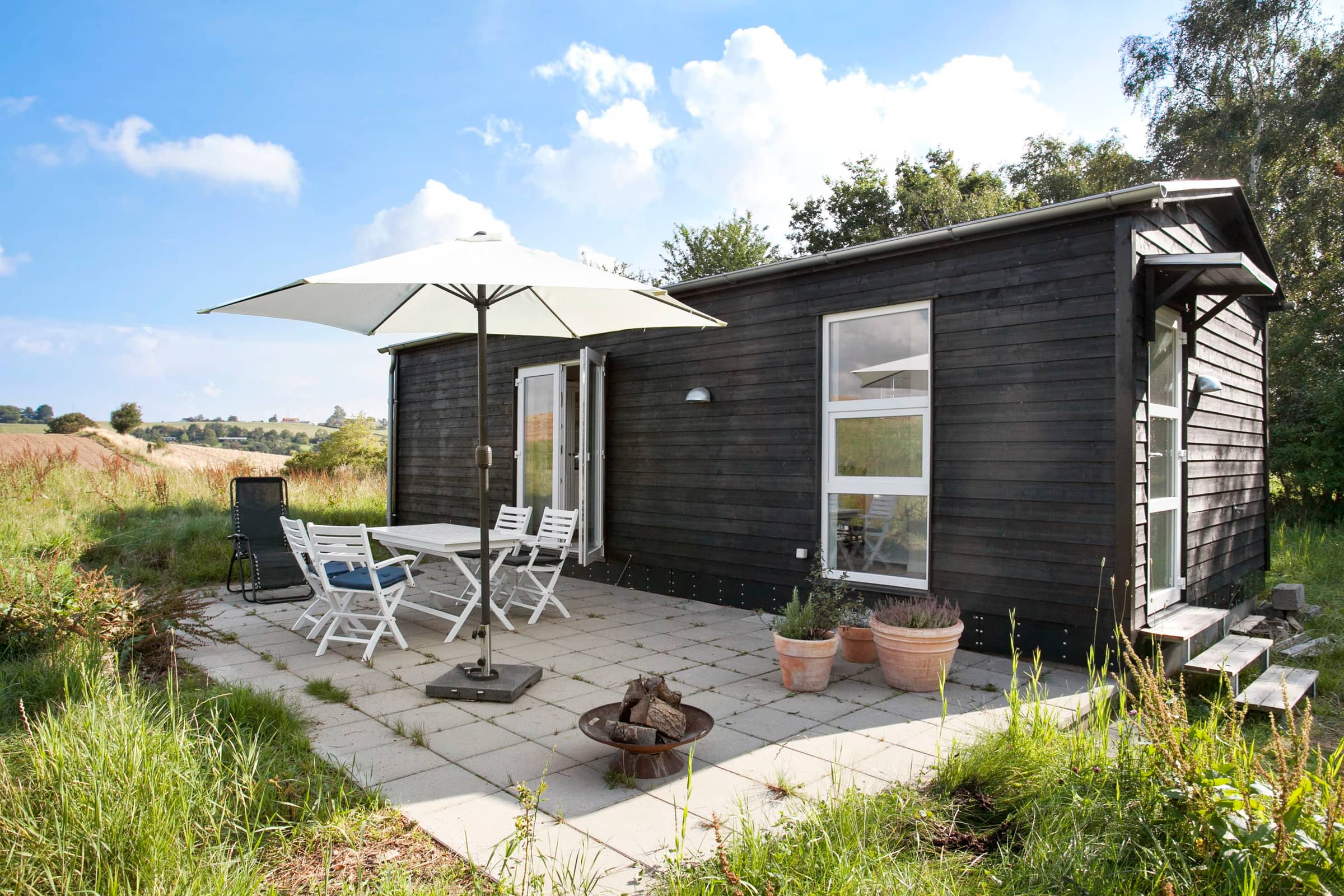 Dejligt sommerhus tæt på vandet billede 2