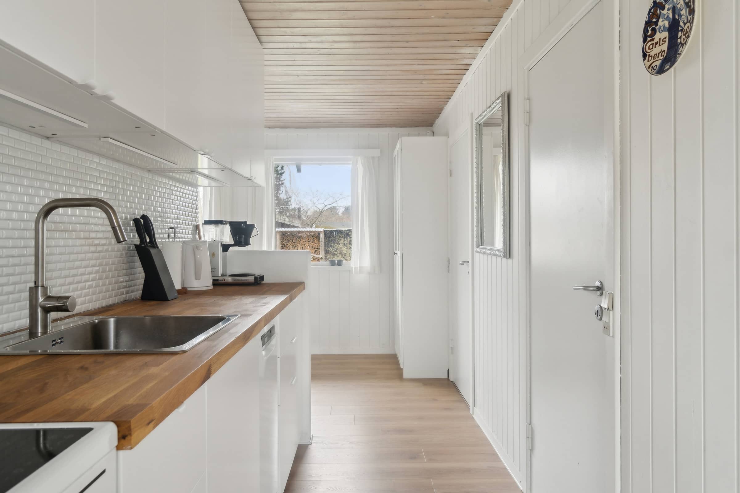 Sommerhus, rolige omgivelser, stort terrassemiljø billede 4