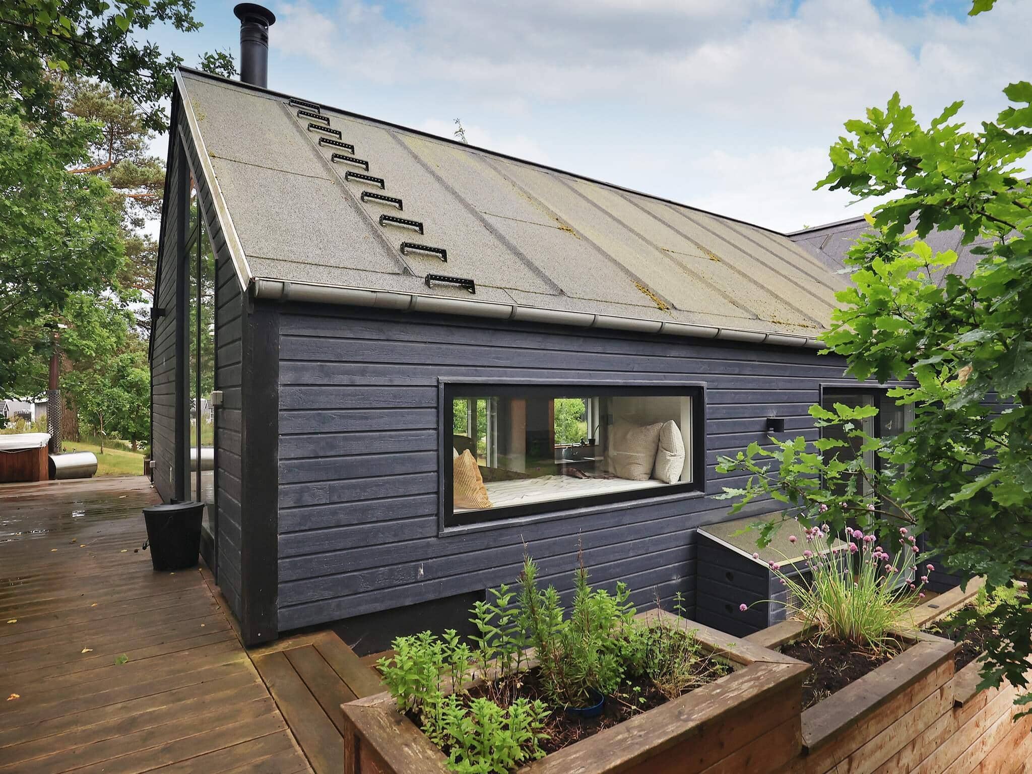 VillaHou - Arkitekthus m. vildmarksbad i Hou billede 5
