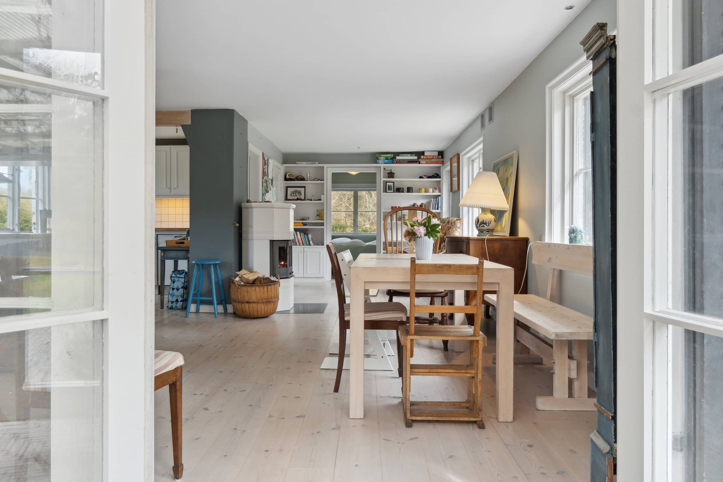 Charmerende lokalt hus med 5000m2 have og skov billede 4