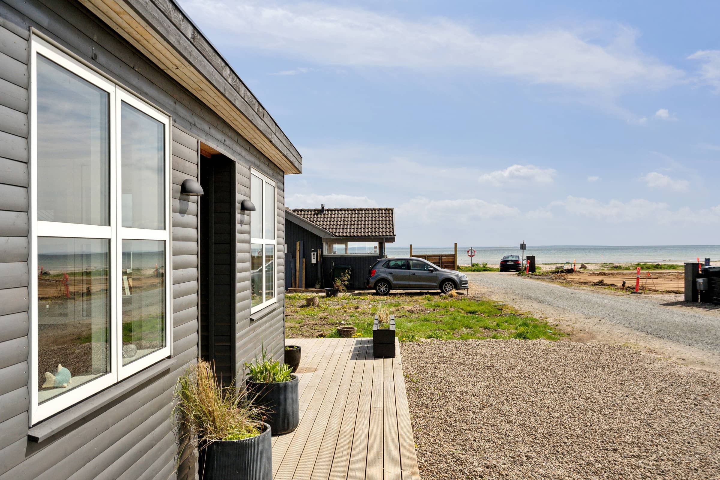 Dejligt lyst sommerhus med havudsigt billede 3