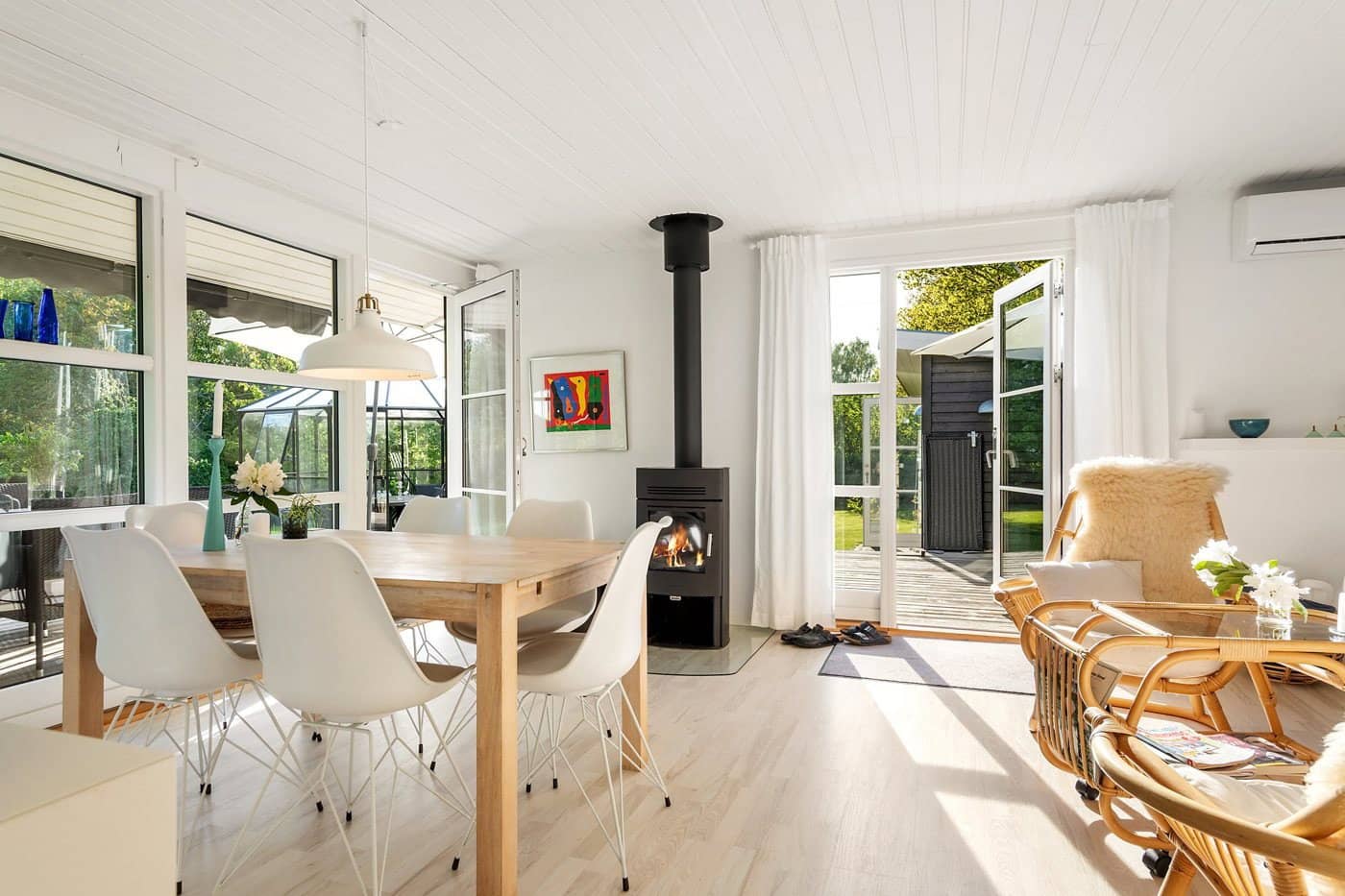 Hyggeligt sommerhus nær strand og natur  billede 5