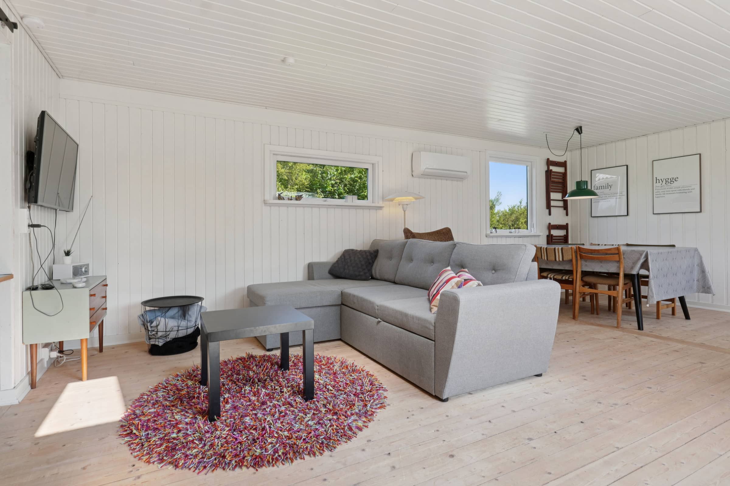 Hyggeligt hus tæt på strand og by billede 2
