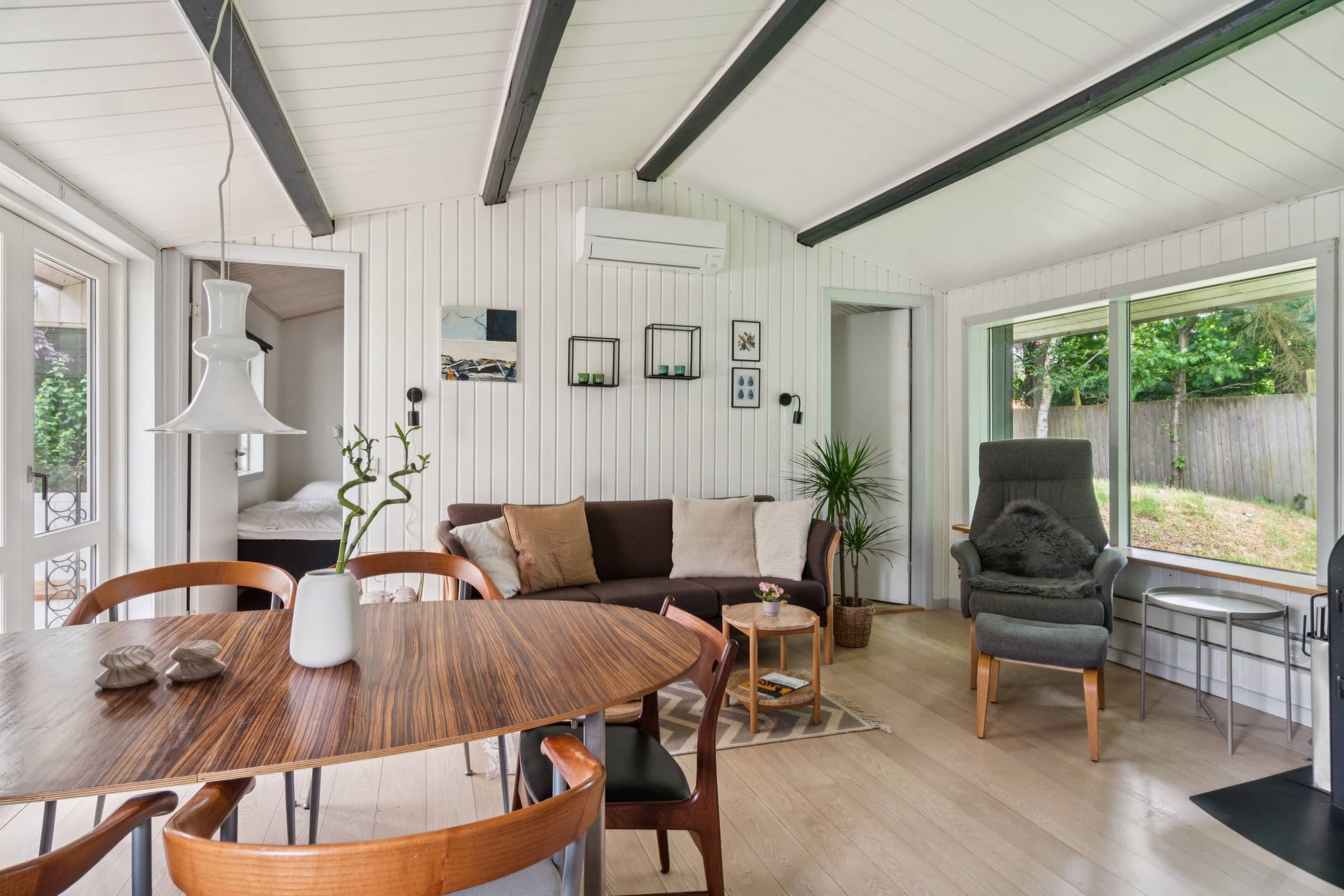 Dejligt sommerhus tæt på strand og natur billede 3