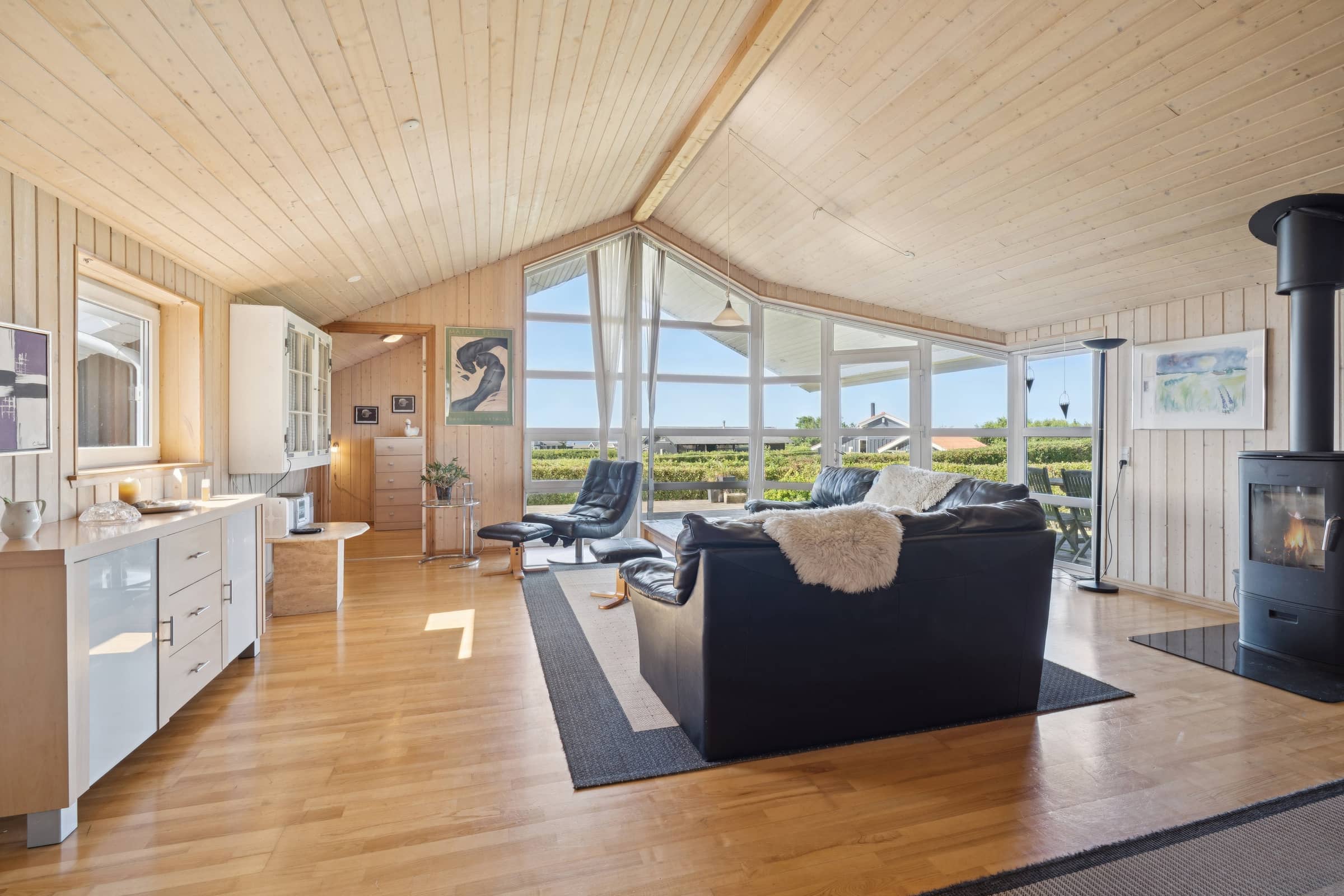 Rummeligt feriehus nær Limfjorden og strand billede 5
