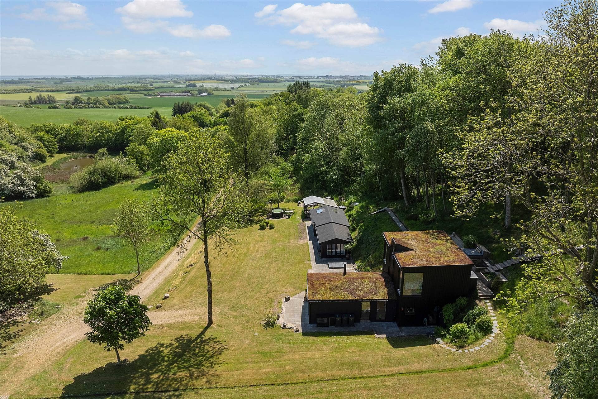 Skønt hus i fantastiske omgivelser ved Limfjorden billede 2