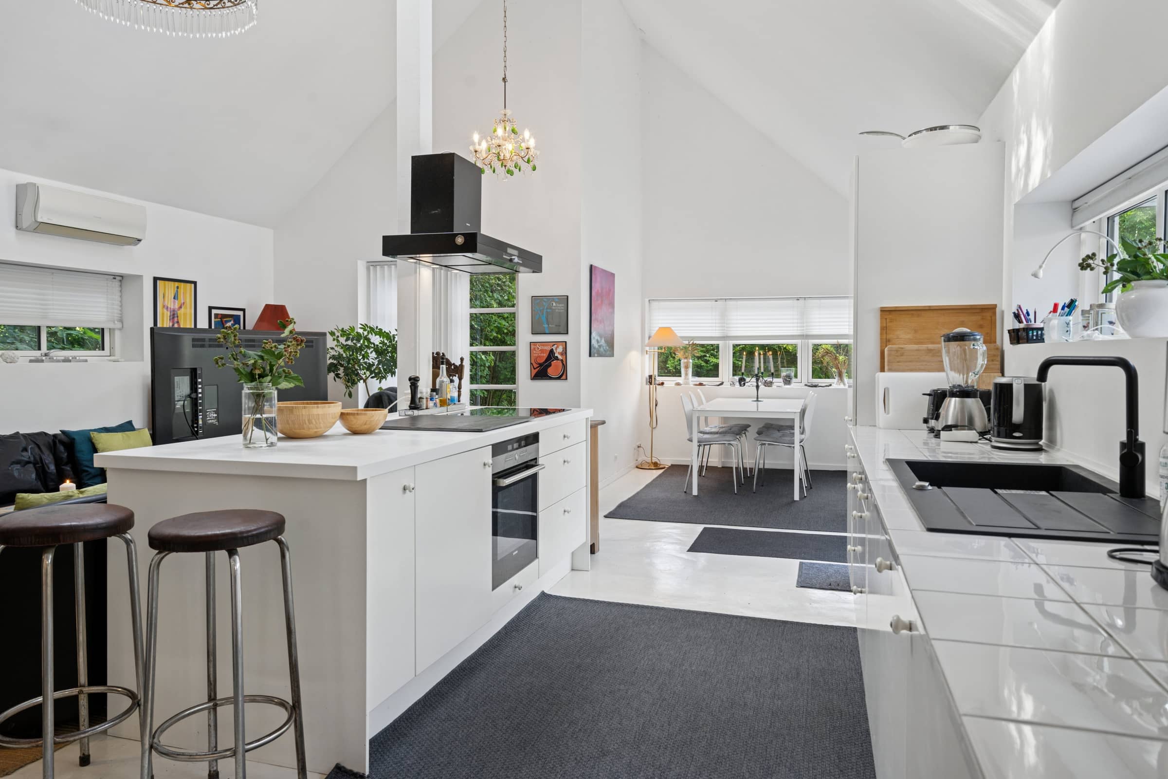 Moderne hus til kip med udespa og sauna  billede 2