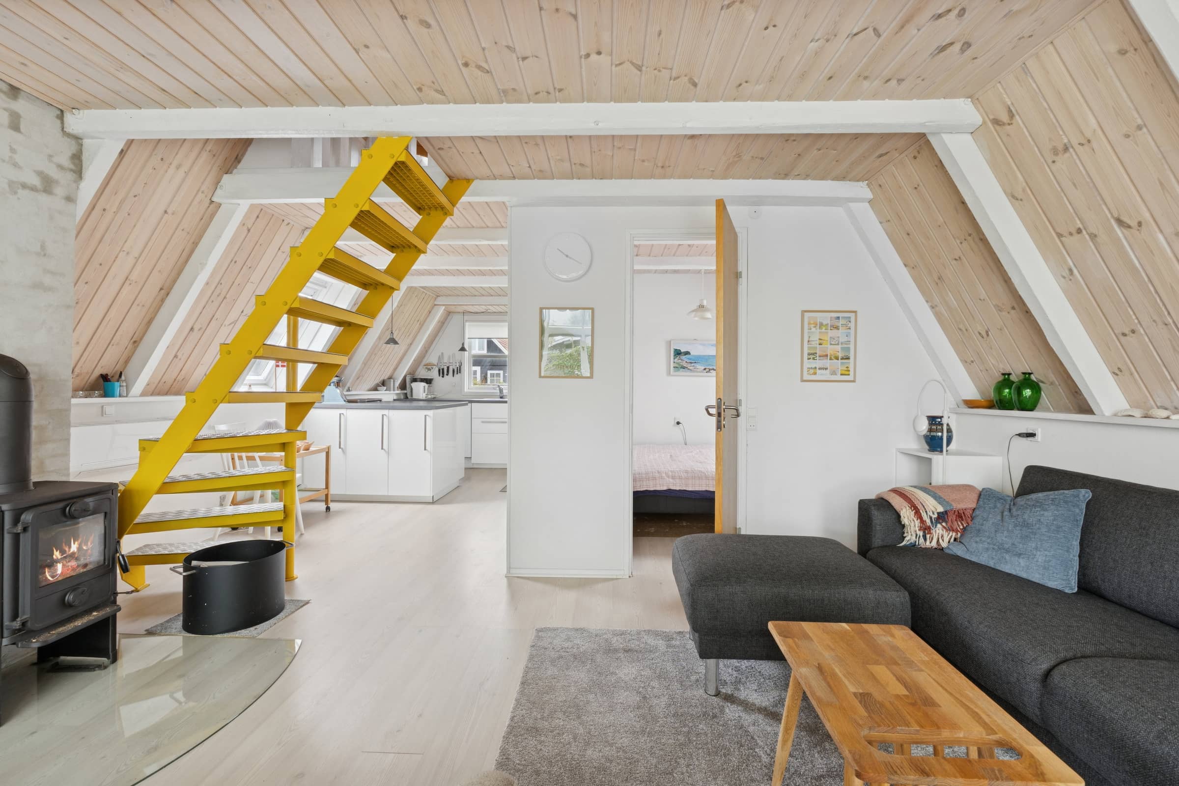 Dejligt sommerhus med havkig  billede 2