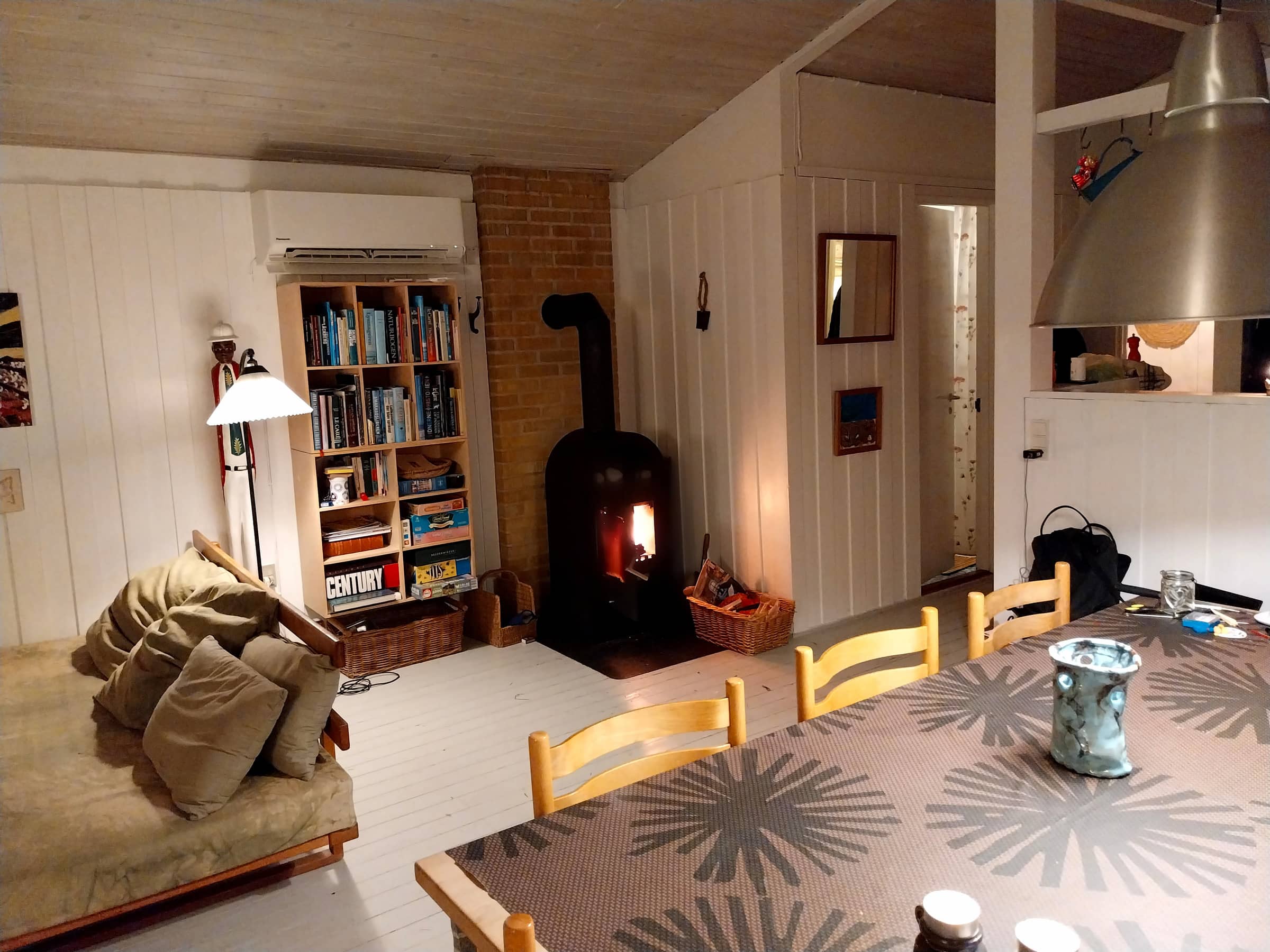 Hyggeligt sommerhus med havudsigt billede 3