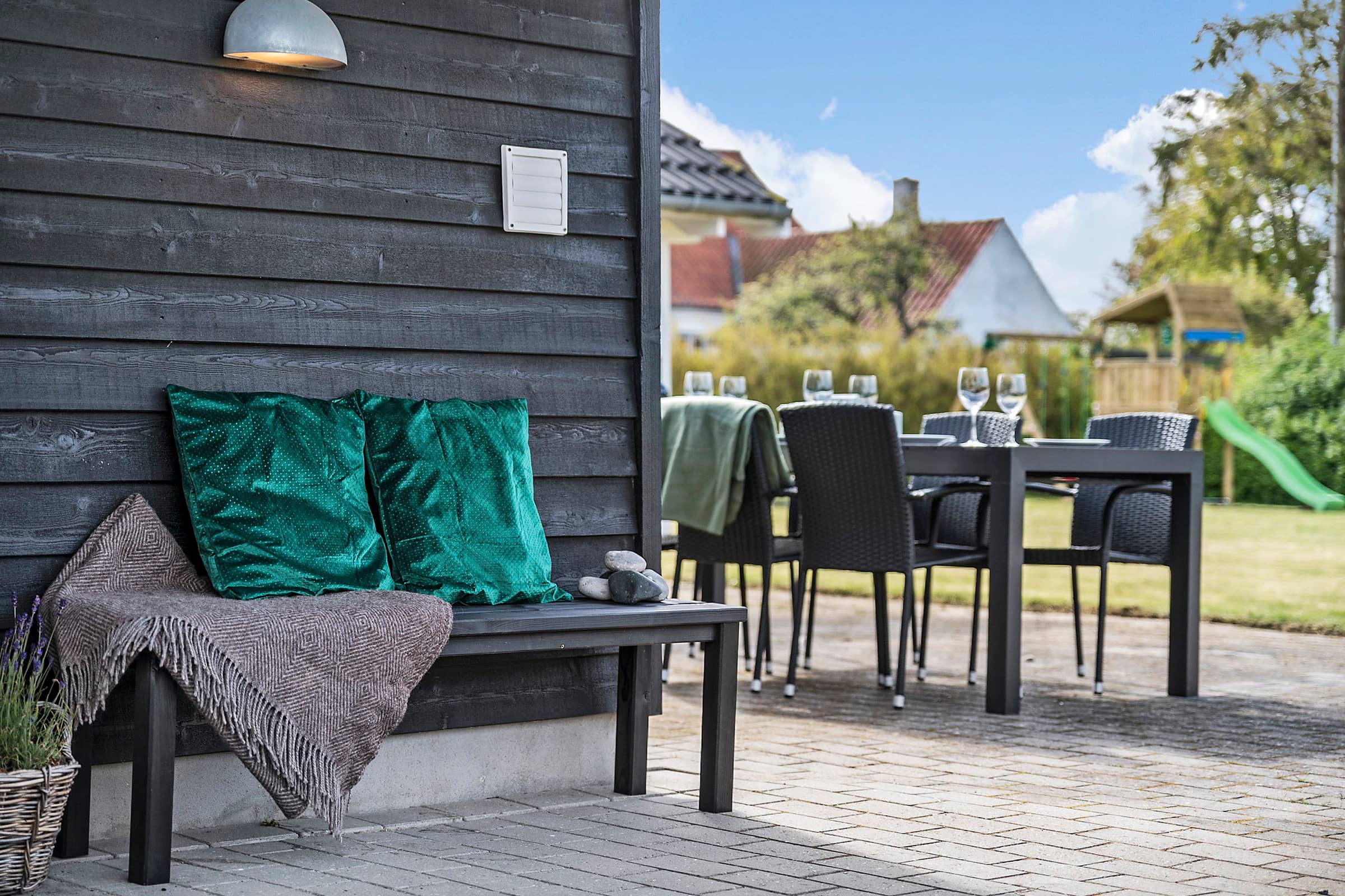 Luksuriøst familievenligt sommerhus med spa billede 3