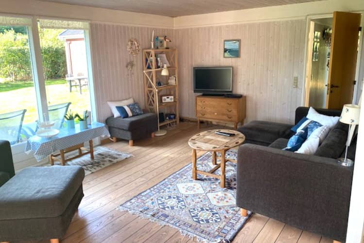 Feriehus med anneks, kun 300 meter fra stranden. billede 5