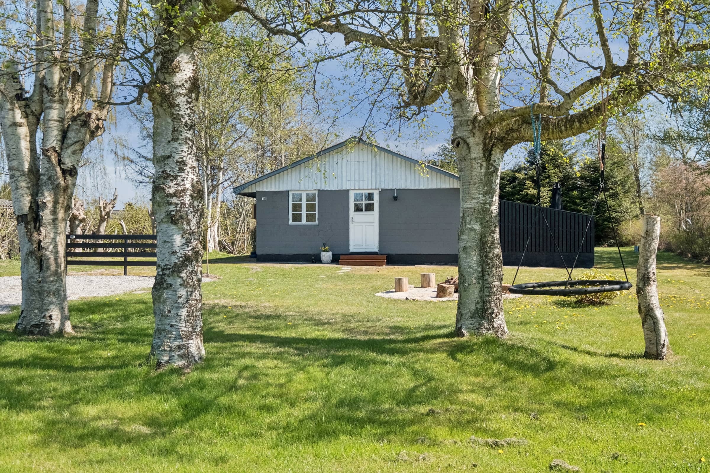 Hyggelig sommerhus, nær strand og oplevelser  billede 2