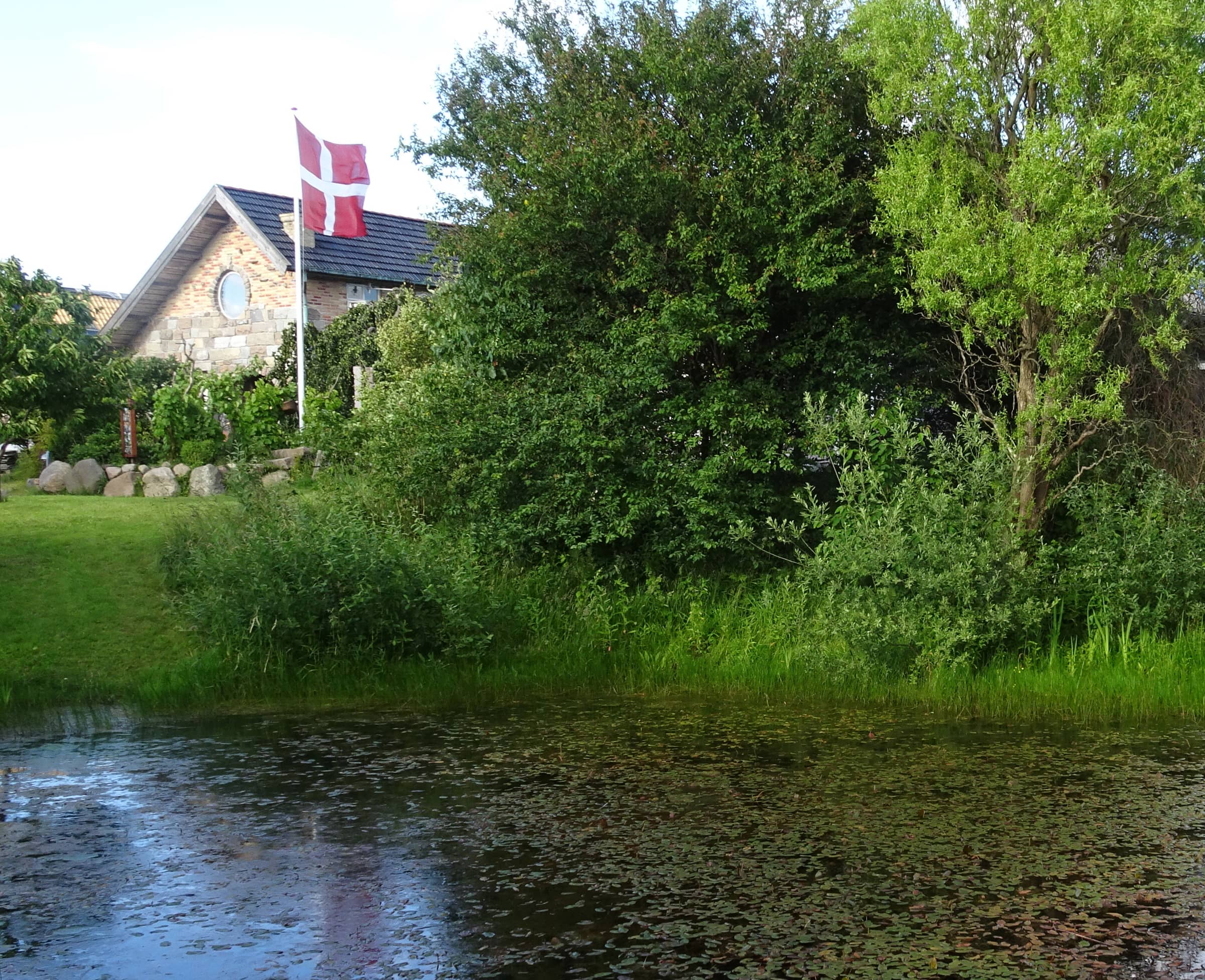 ØKO-hus imellem hav og fjord. billede 2