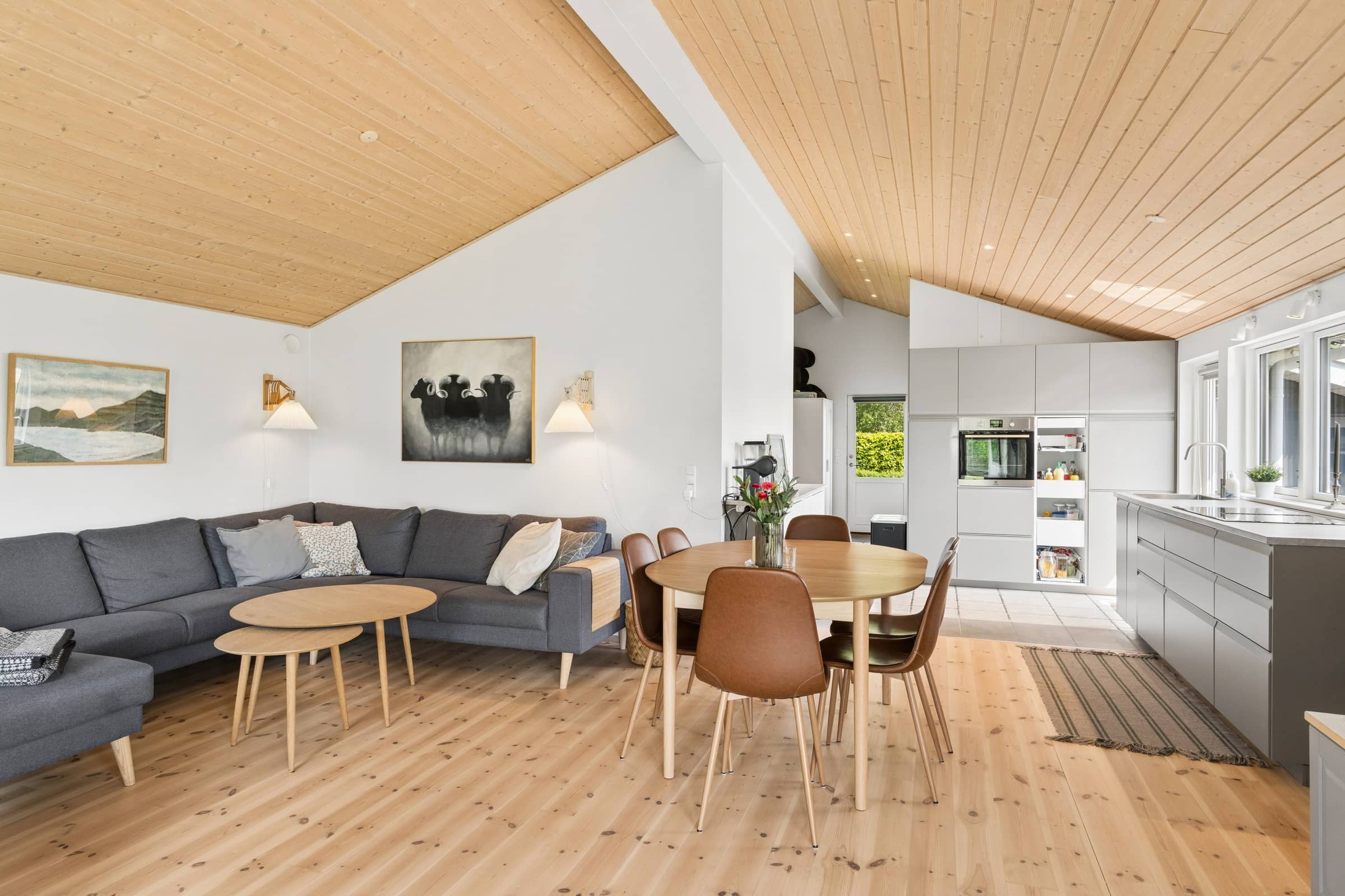 Dejligt sommerhus ved Kongsmark Strand billede 3
