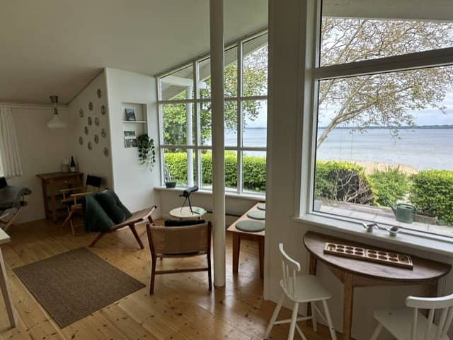 Stort sommerhus direkte til Isefjorden med strand billede 3