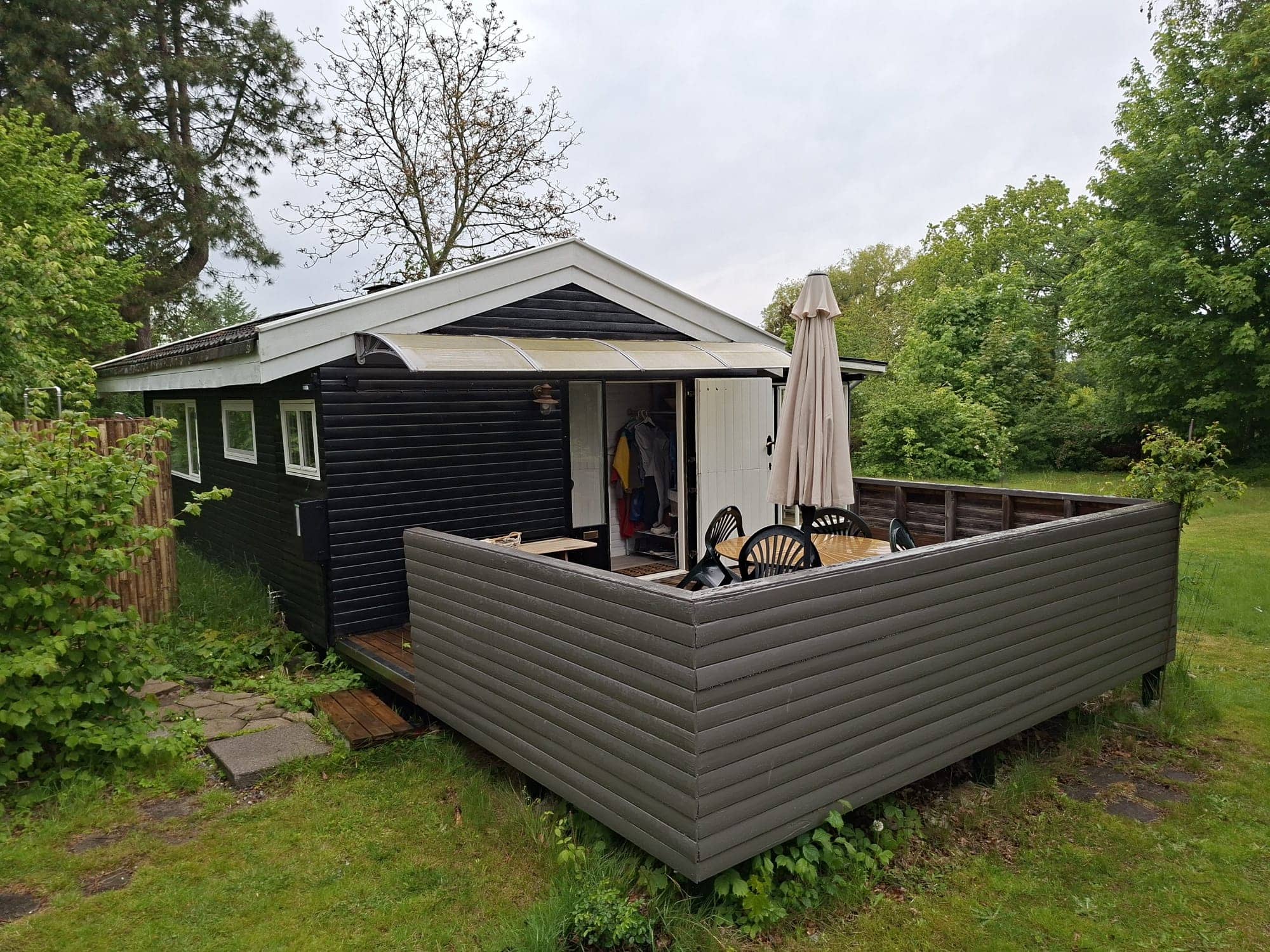 Hyggeligt sommerhus med privat atmosfære, 4 pers billede 2