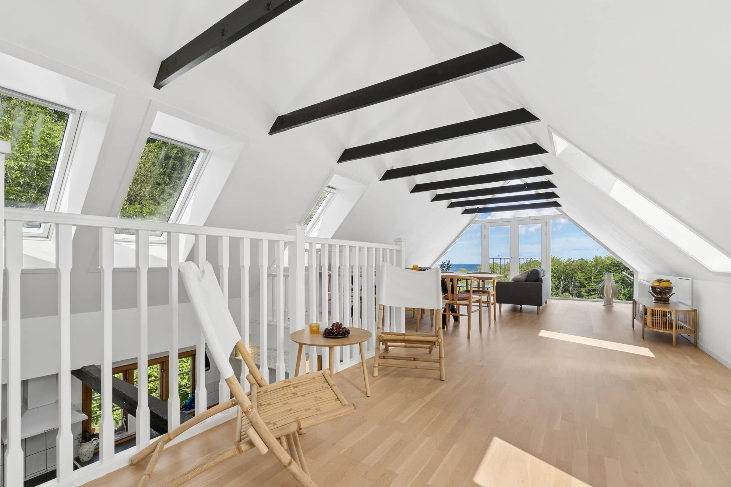 Dejligt sommerhus i 1. række mod Østersøen billede 5