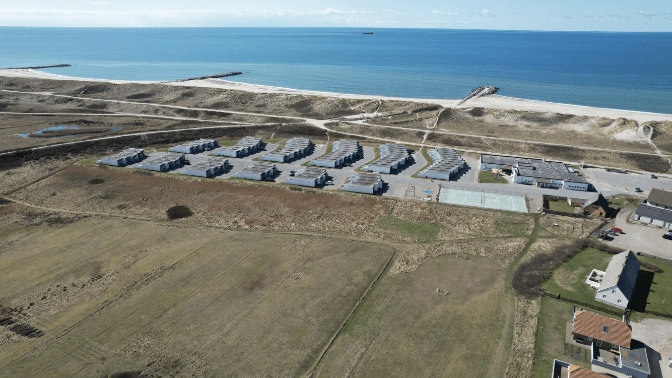 Feriebolig i første klitrække til Vesterhavet hovedbillede