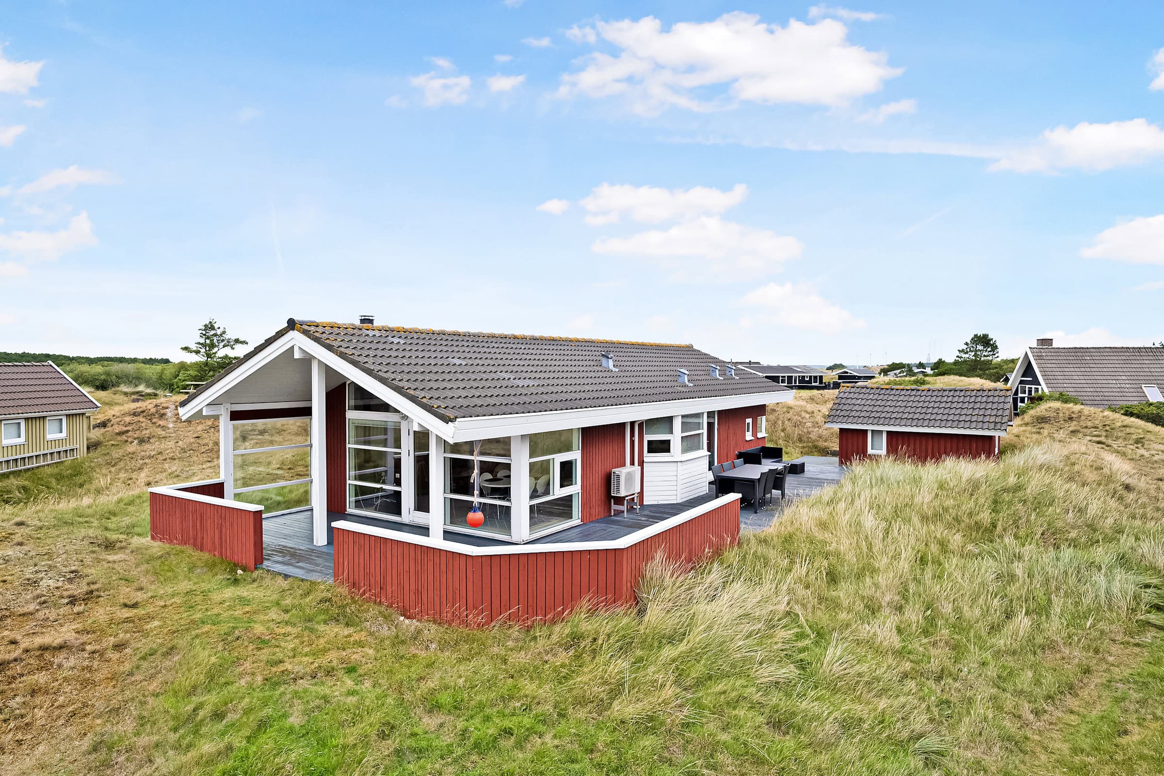 Naturskønt sommerhus Fanø tæt på havet hovedbillede