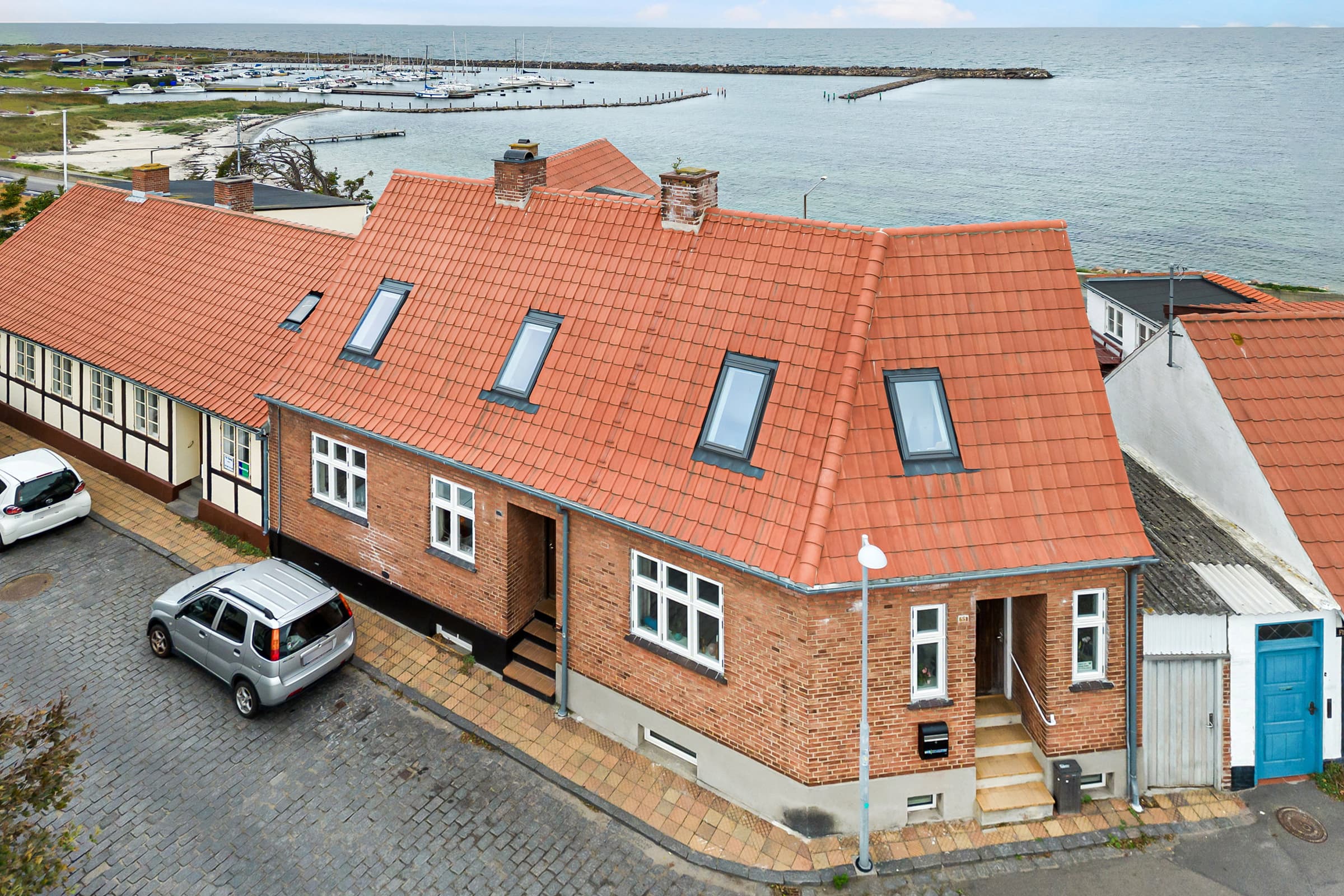  Rummeligt hus med skøn havudsigt fra alle rum hovedbillede
