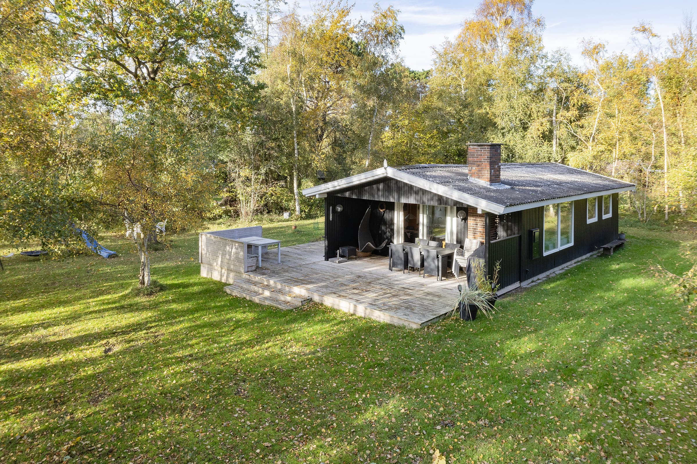 Naturskønt sommerhus på Langeland hovedbillede