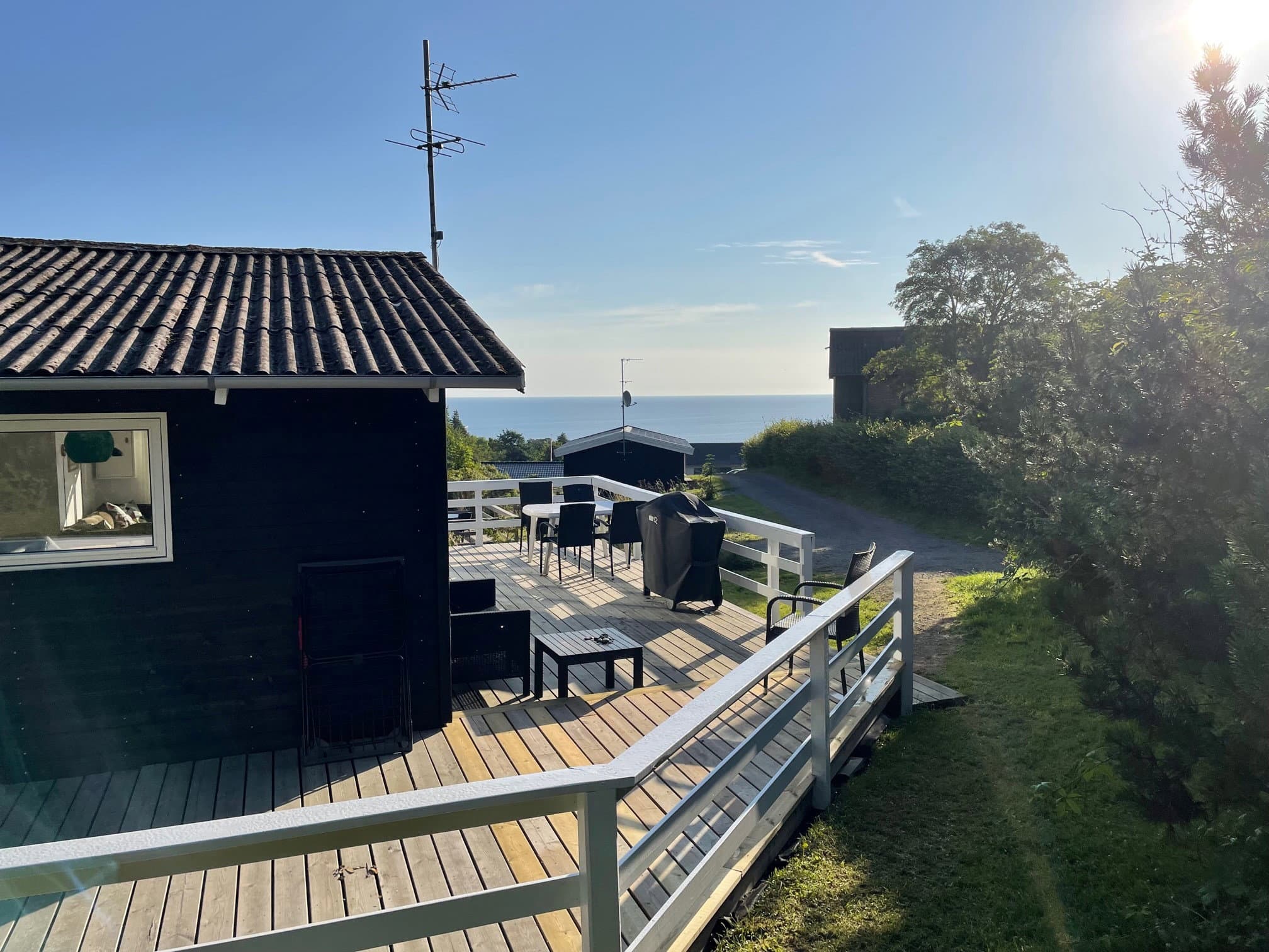 Sommerhus med fantastisk udsigt  hovedbillede