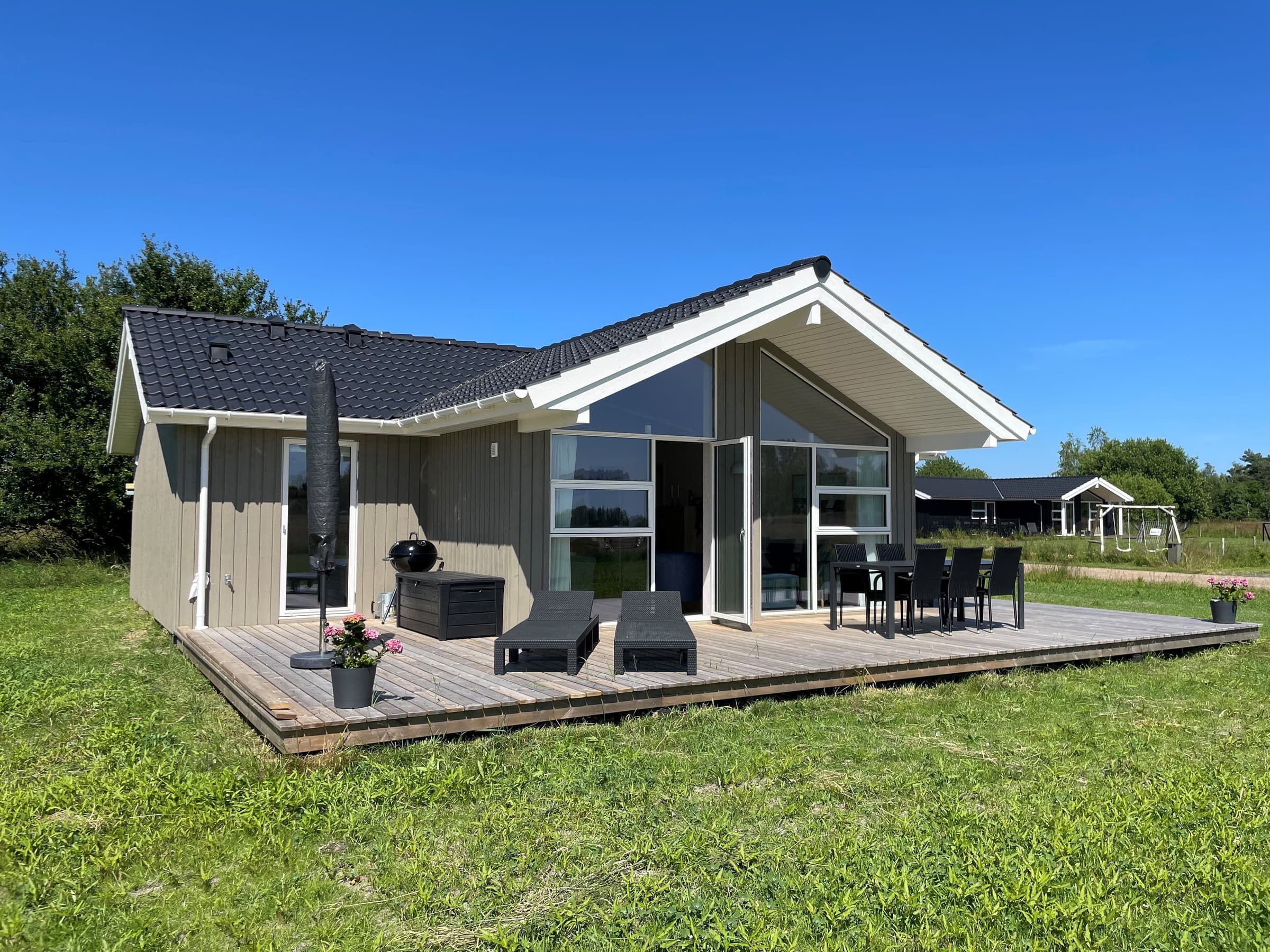 Chamerende nyt sommerhus i Marielyst - Bøtø hovedbillede