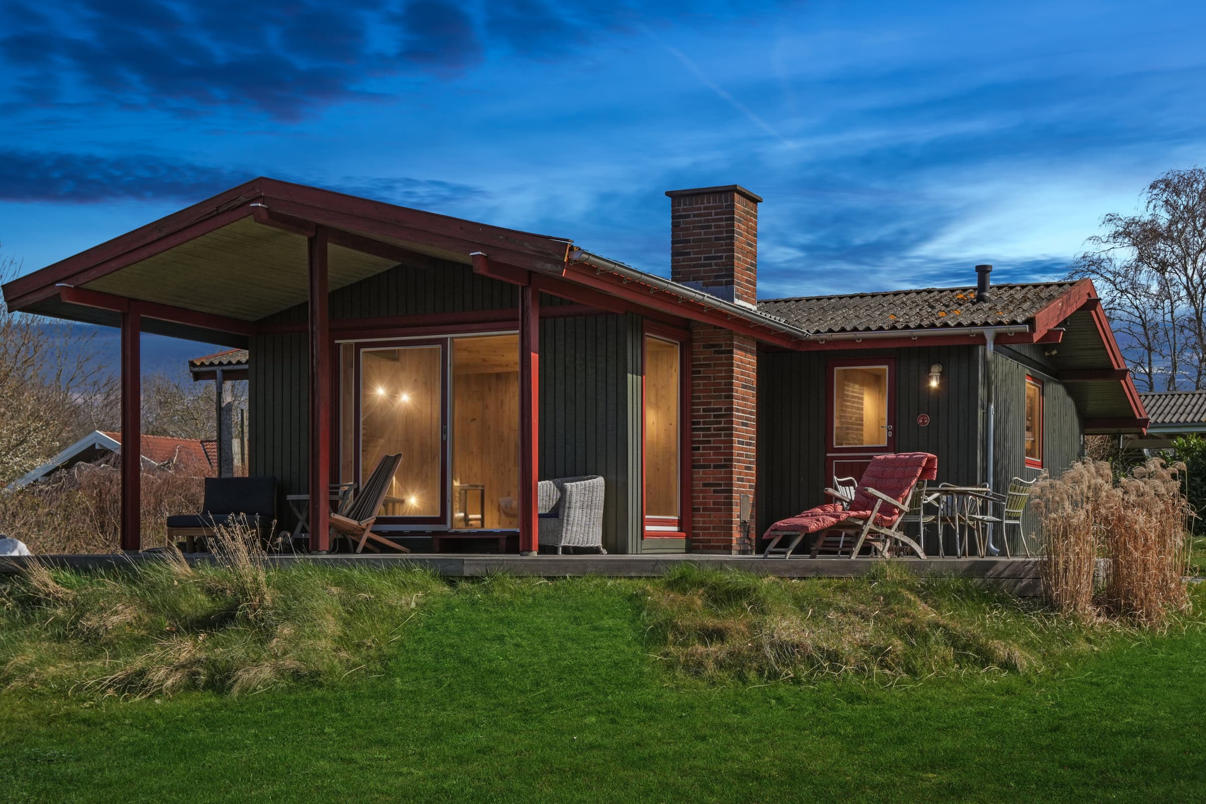 Hyggeligt sommerhus med dejlig udsigt. hovedbillede