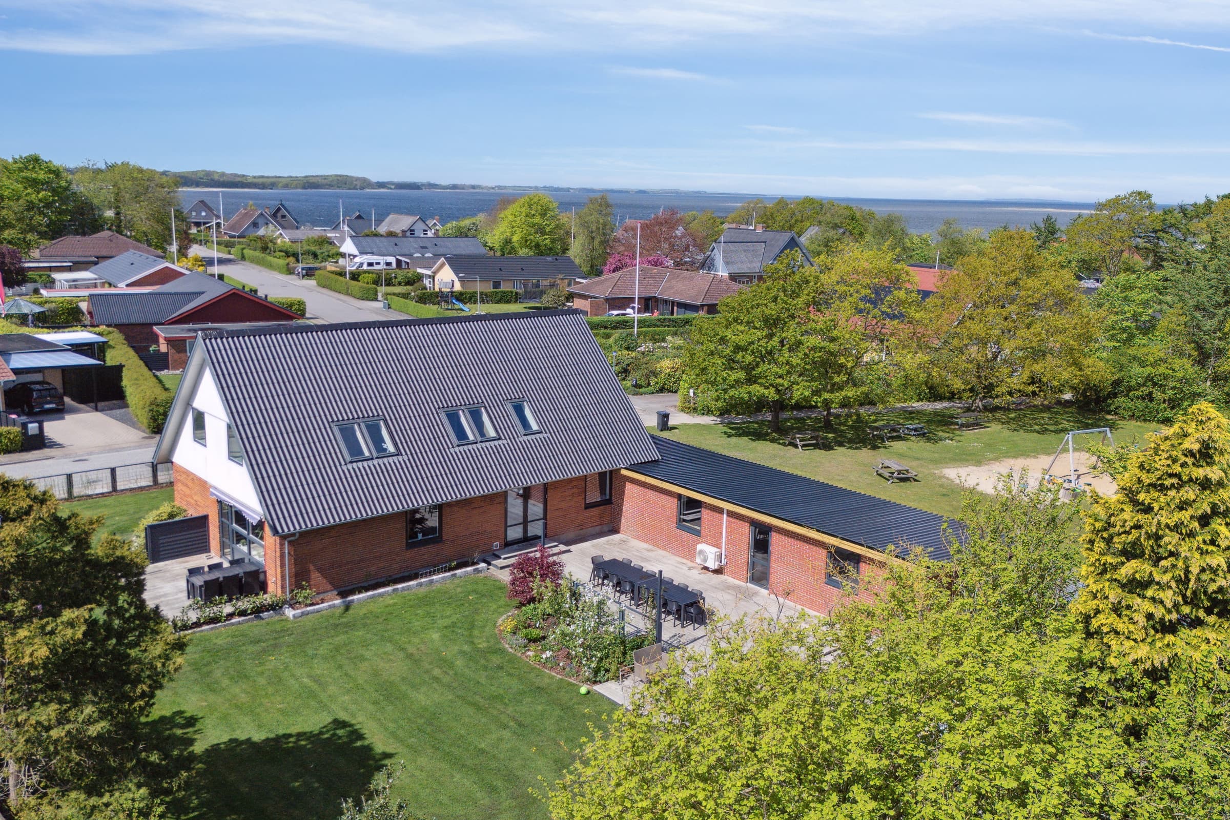 Nær strand og golf, med multirum. hovedbillede