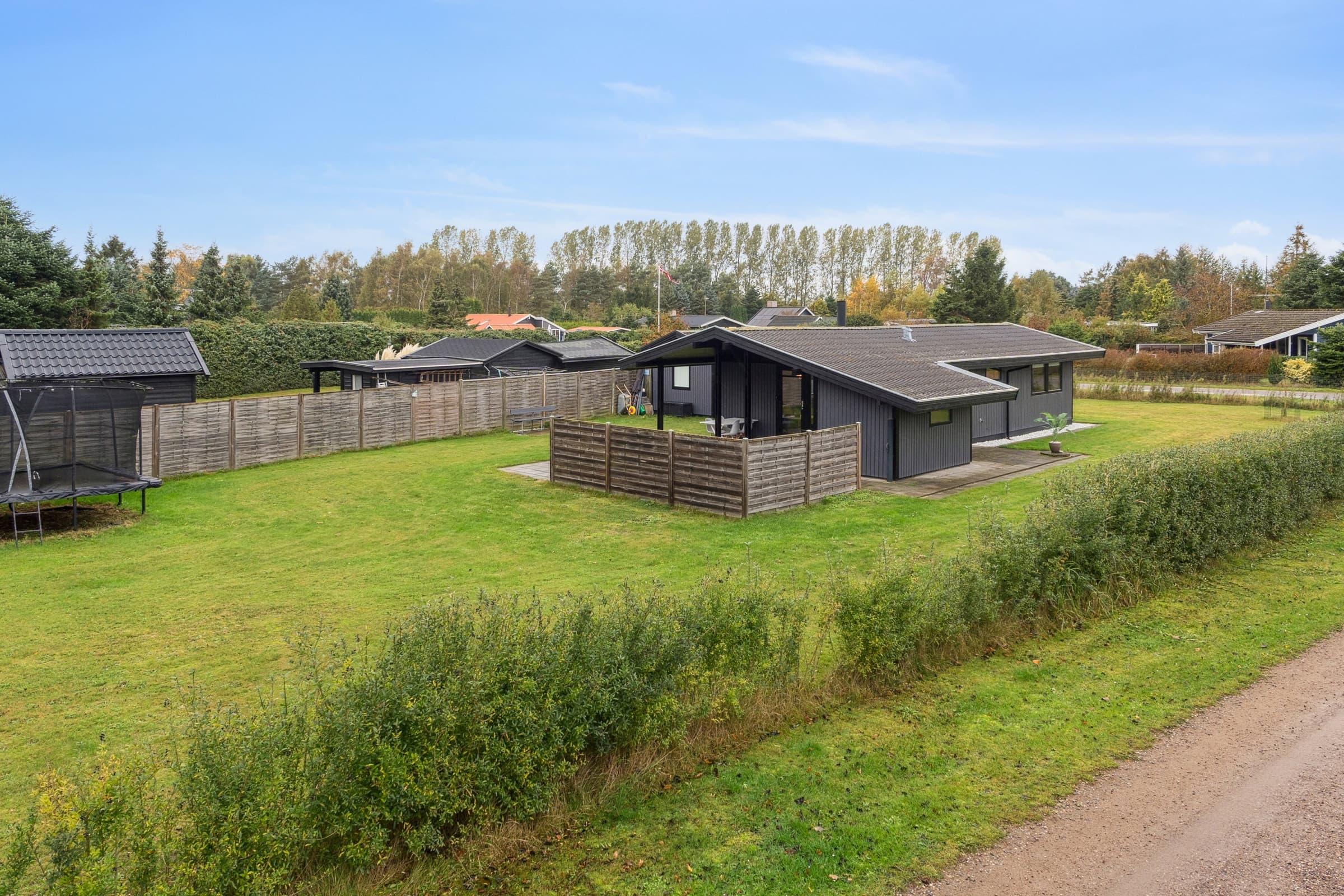 Hyggeligt sommerhus i Marielyst - billede 1