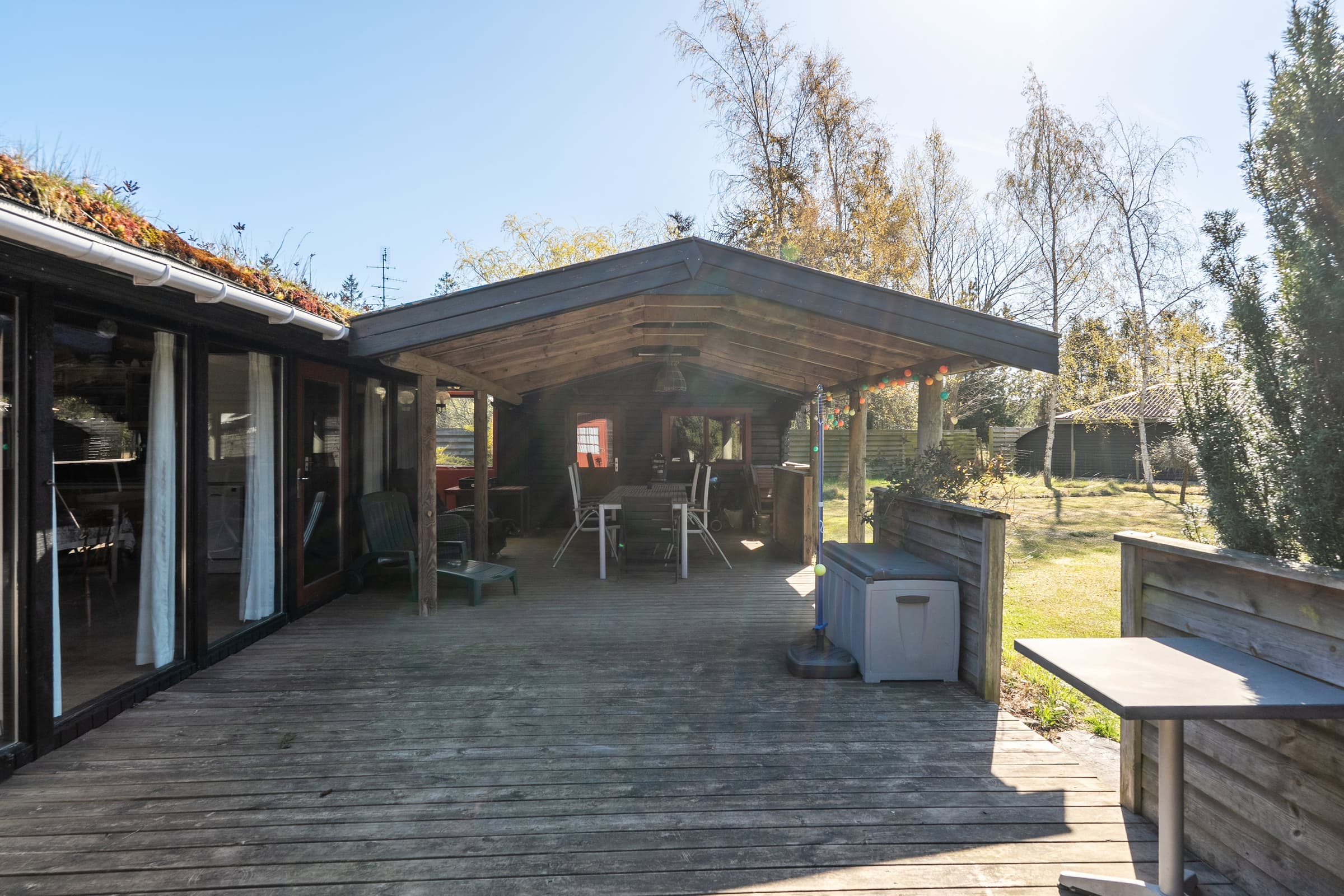 Den ægte sommerhus stemning i mormors sommerhus hovedbillede