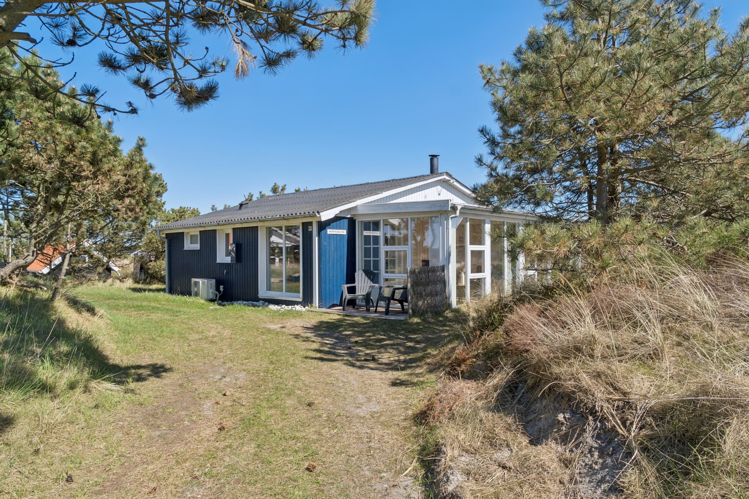 Dejligt sommerhus ved Vorupør Strand hovedbillede