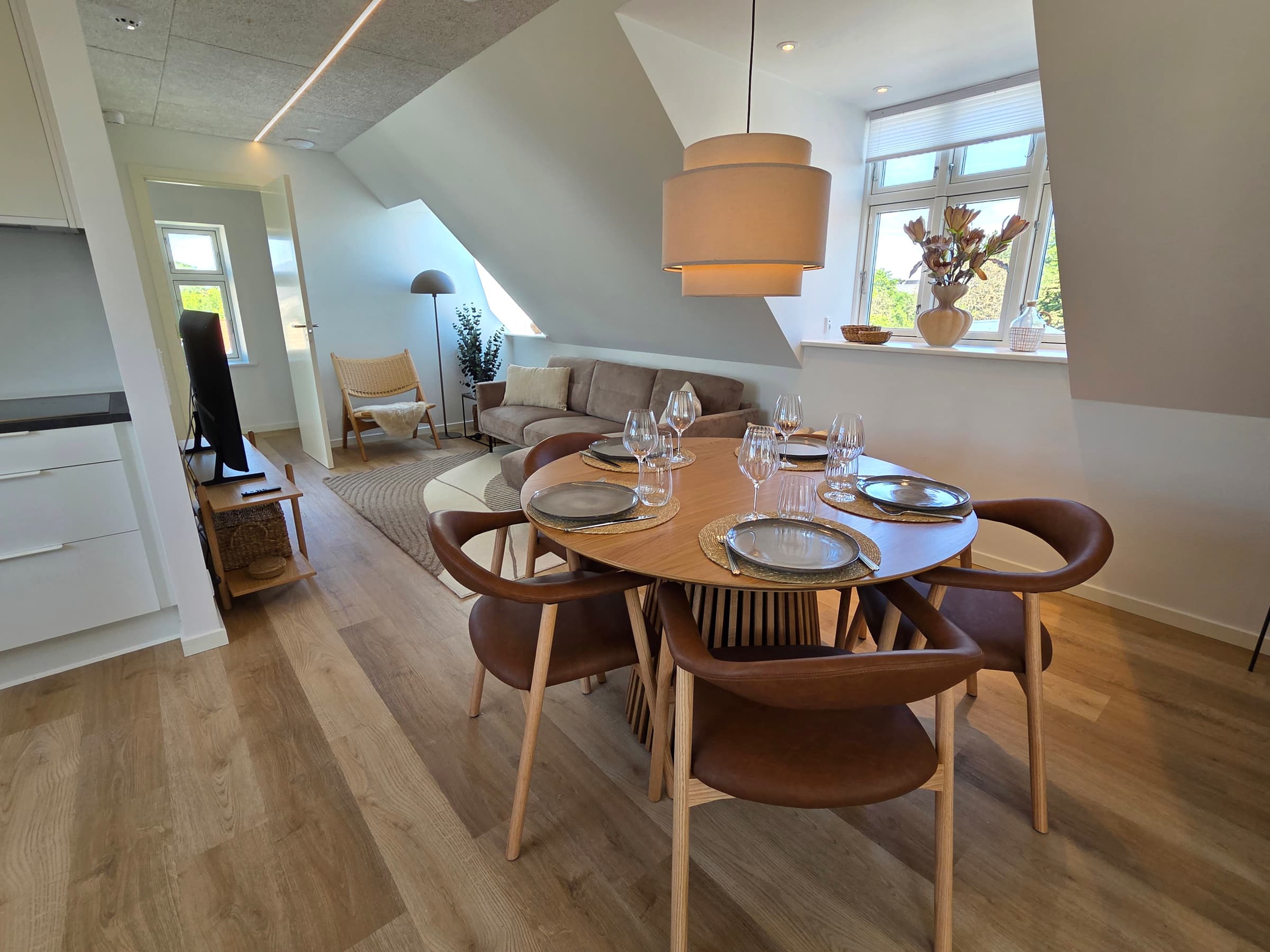 Lys og moderne ferielejlighed på Samsø hovedbillede