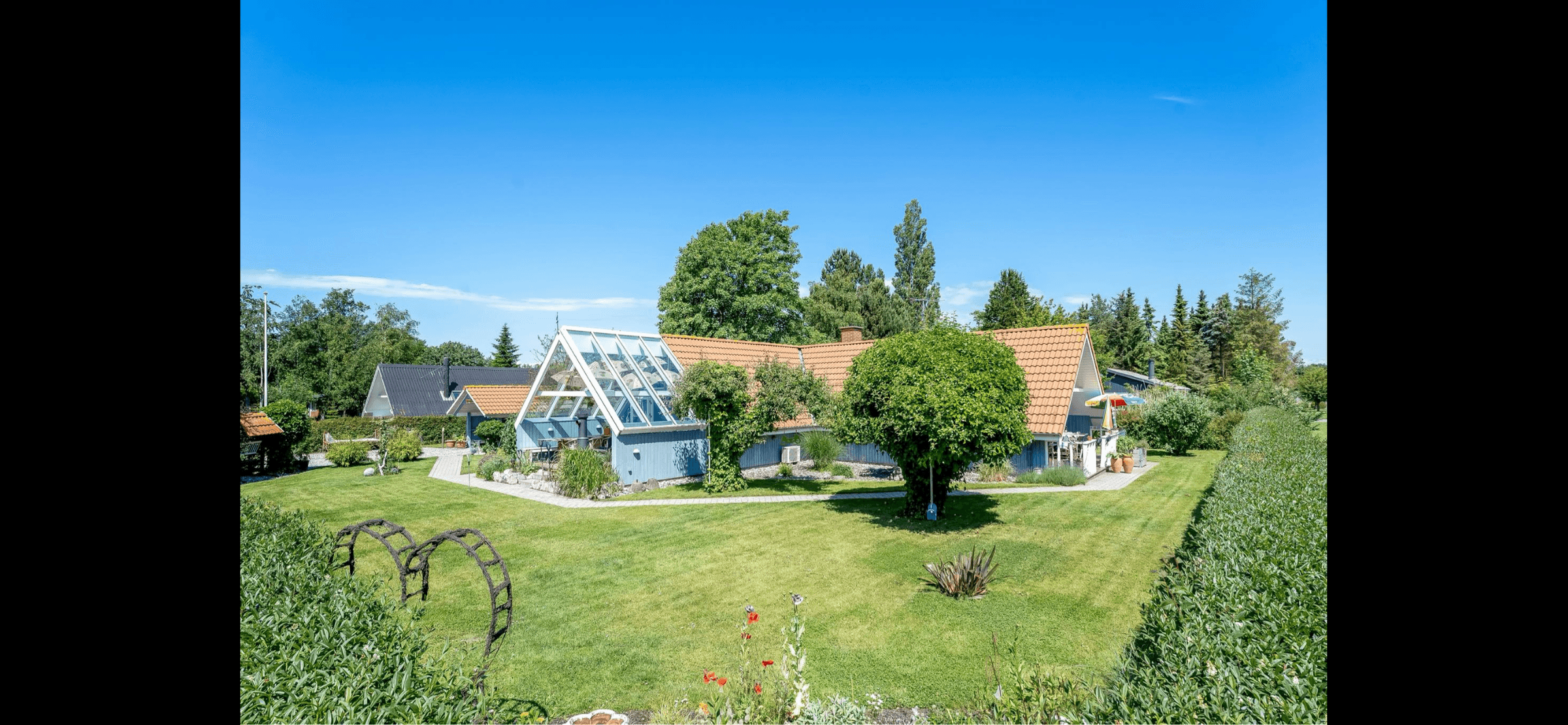 Hyggeligt sommerhus med sjæl. - billede 1