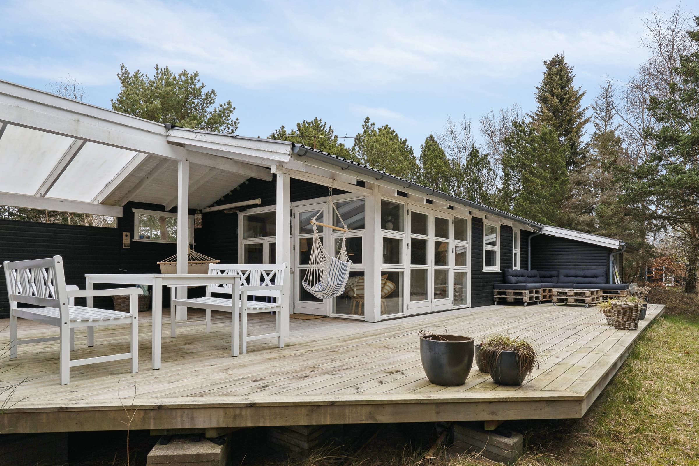 Charmerende sommerhus nær Stenstrup Strand - billede 1
