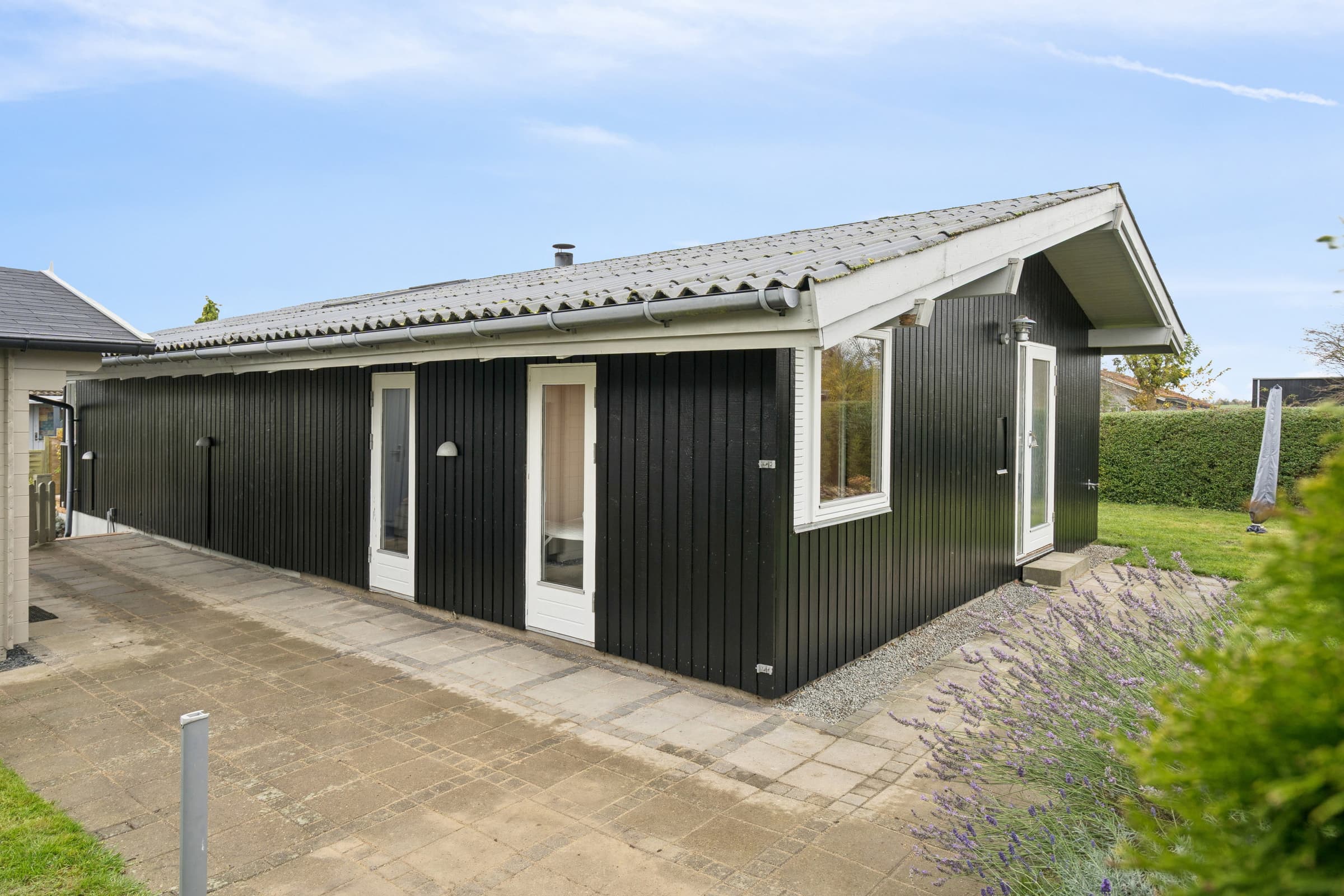 Dejligt lyst sommerhus ved Karrebæksminde - billede 1