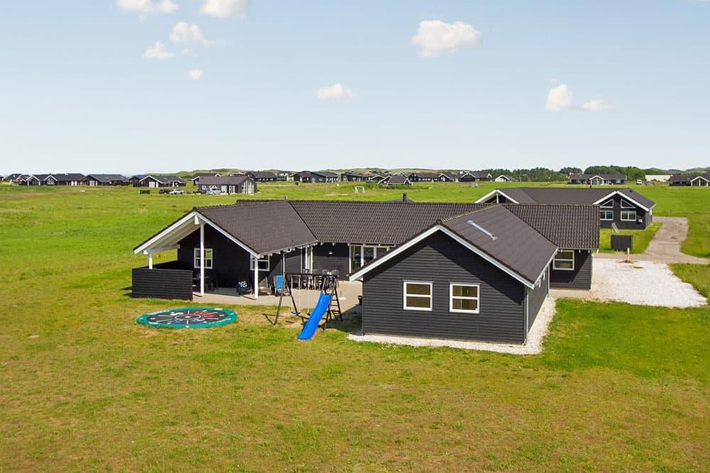 Stort poolhus i Nr. Lyngby ved Løkken - billede 1